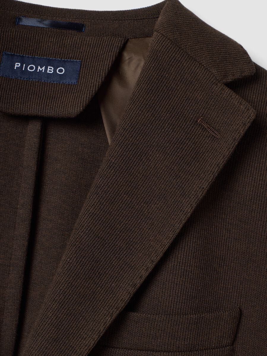 Brown regular-fit blazer with classic lapels_1