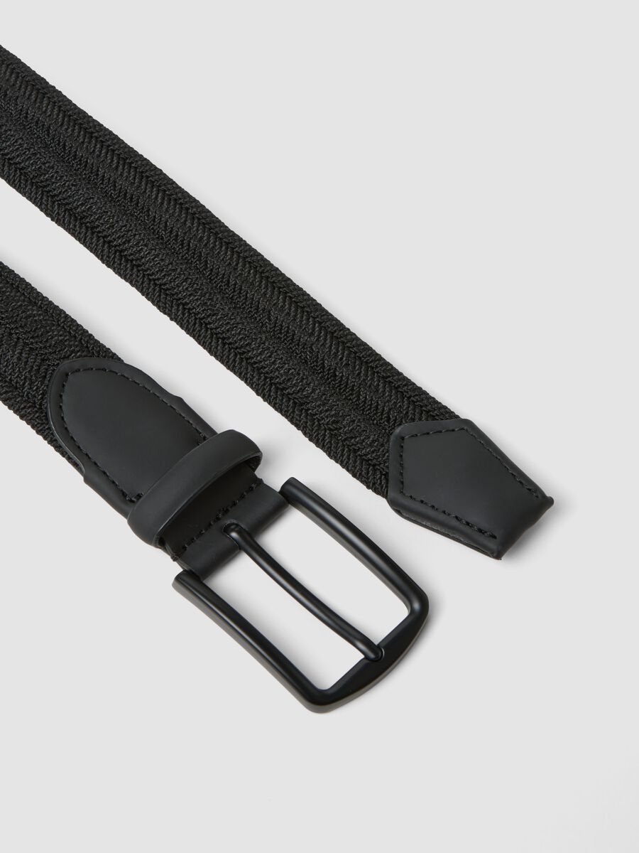 Braided black belt with matte buckle_1