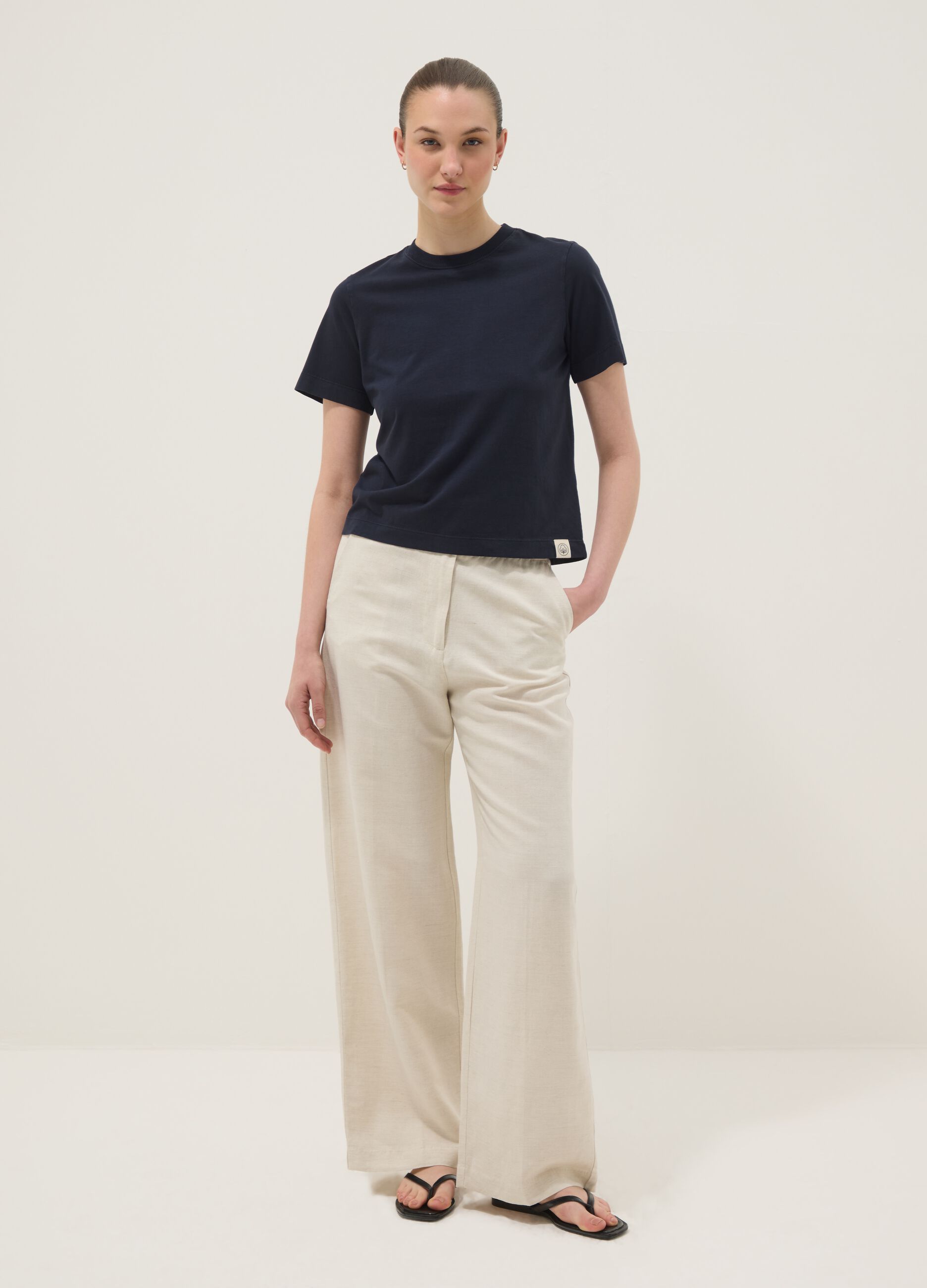 Blaues Kurzarm-T-Shirt aus reiner Baumwolle in Regular Fit