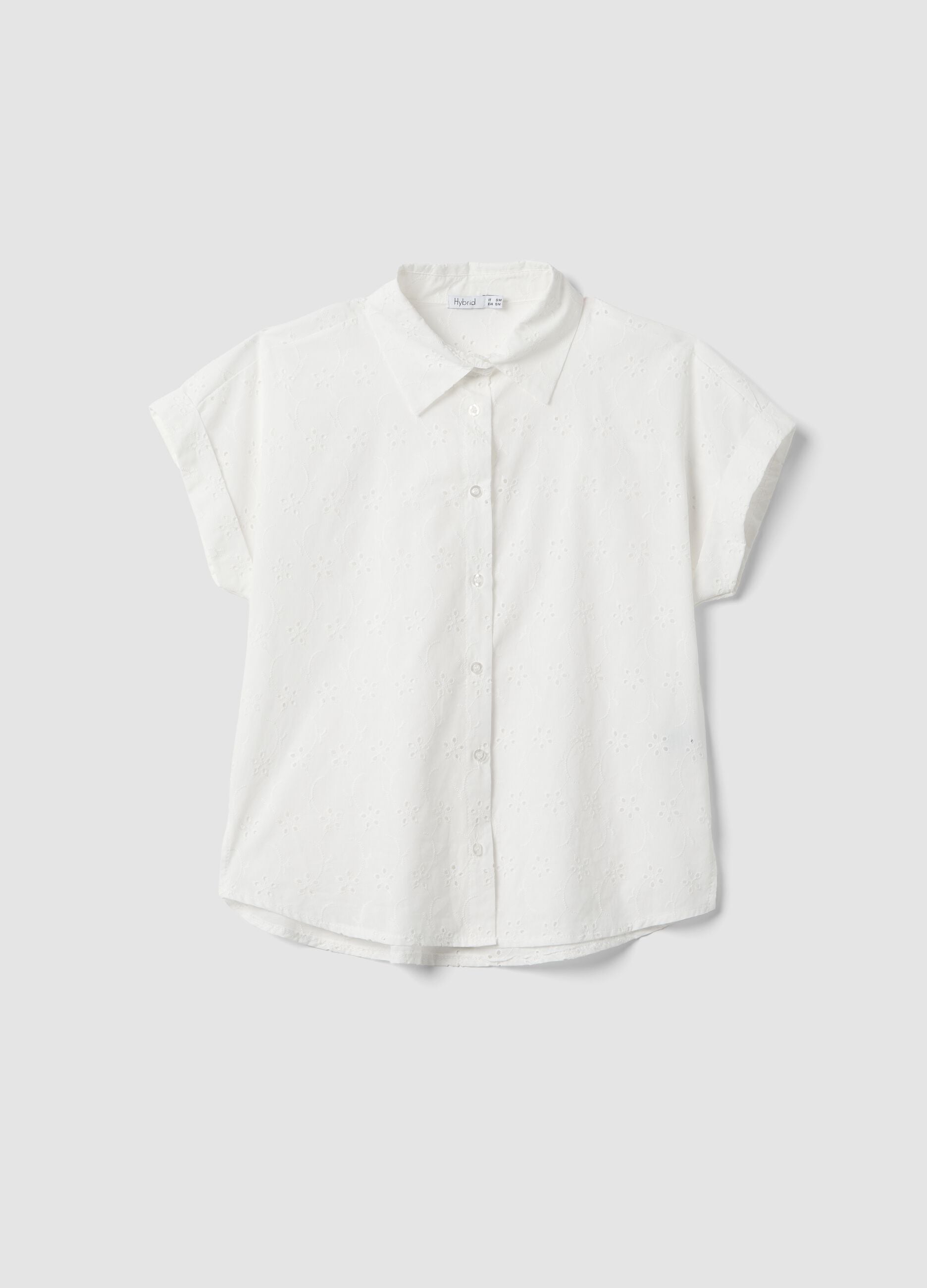 Camisa blanca de algod&oacute;n puro de manga corta calada, corte regular