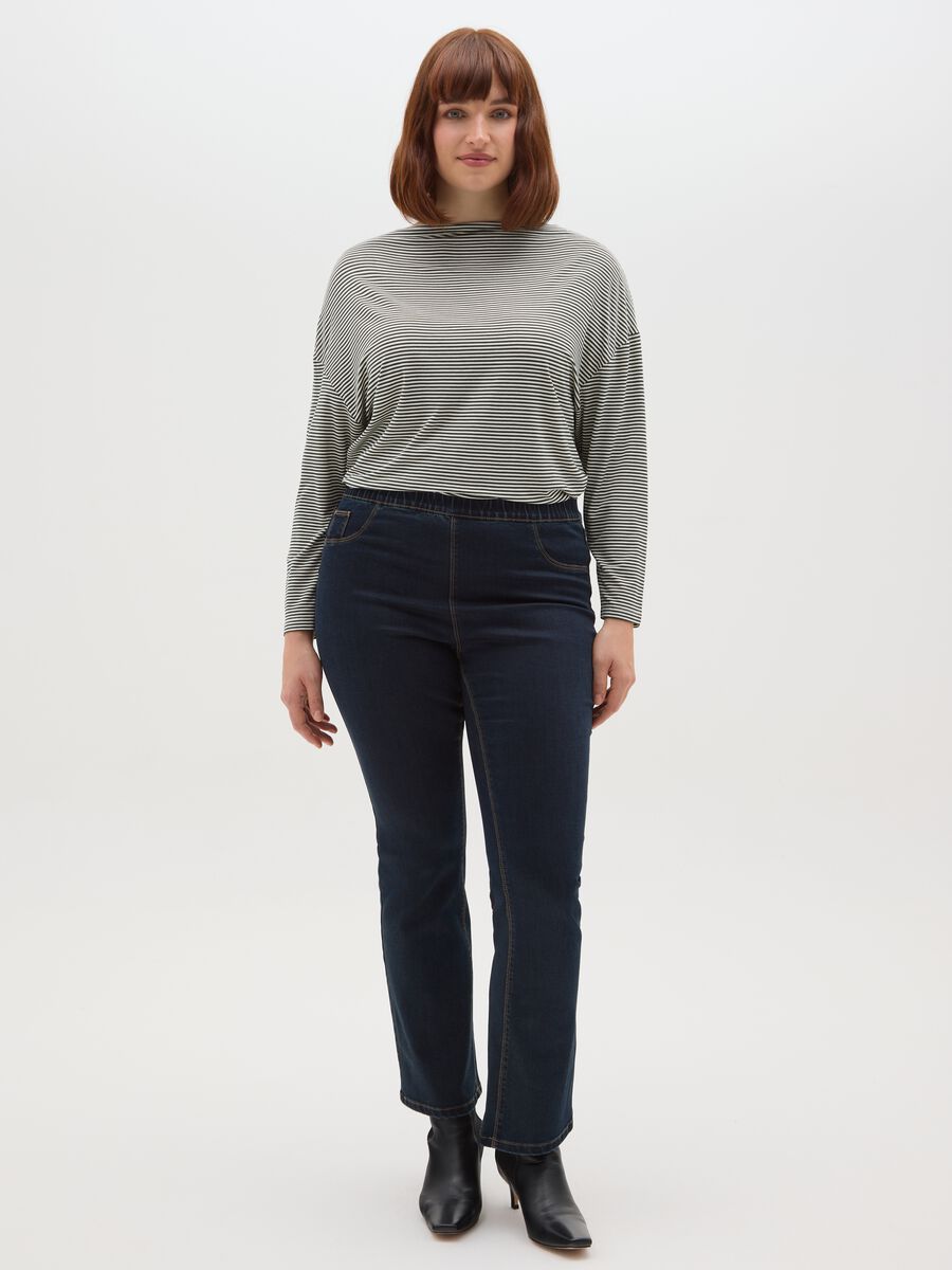 Pullover mit mehrfarbigen Streifen und regulärer Passform_1