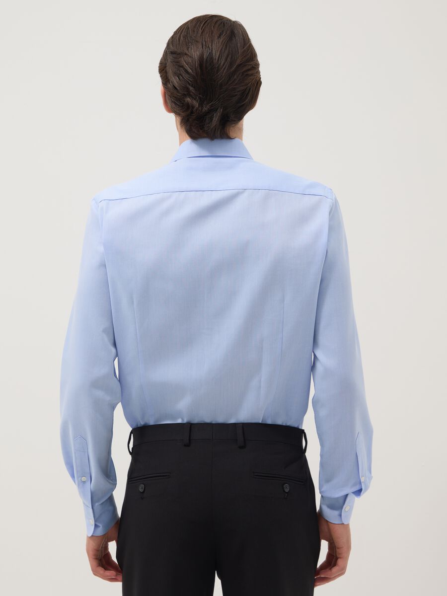 Light blue slim-fit cotton-blend shirt with French collar_2