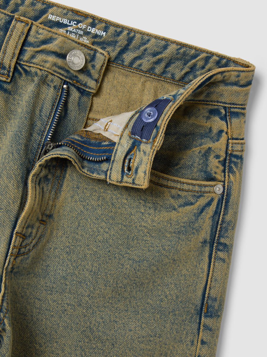 &Tau;&zeta;&iota;&nu; denim &alpha;&pi;ό 100% &beta;&alpha;&mu;&beta;ά&kappa;&iota;, skater &gamma;&rho;&alpha;&mu;&mu;ή_4