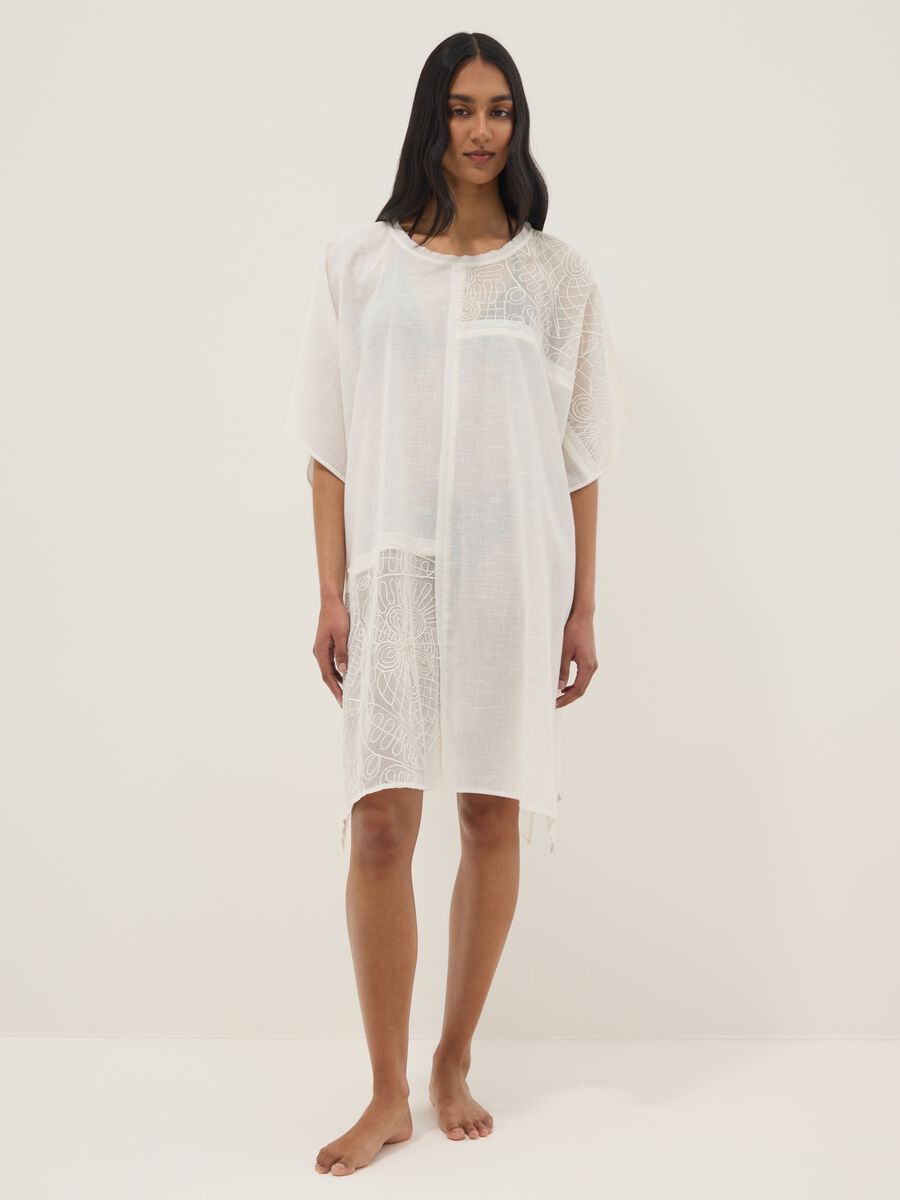 White pure cotton kaftan with lace inserts_1