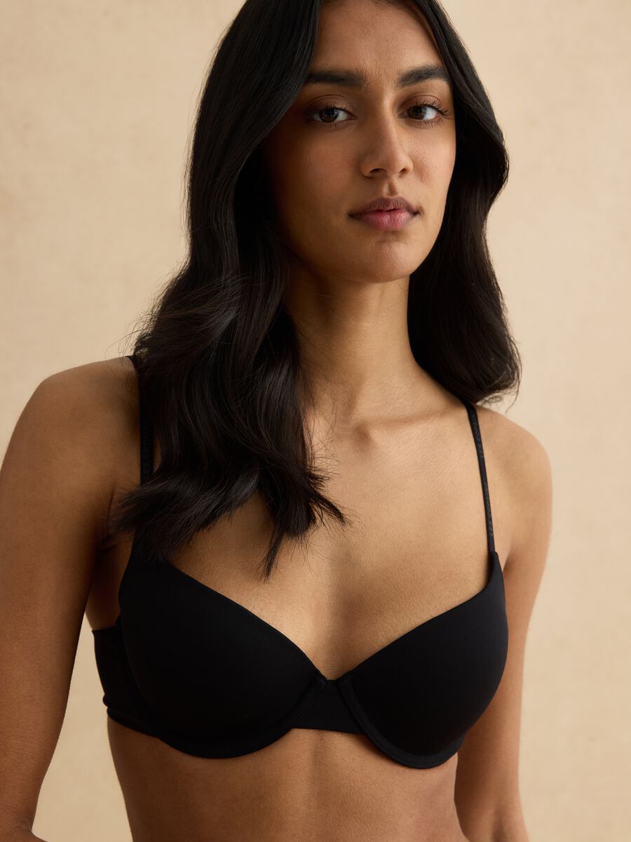 Black full-coverage bra with padded cups_2