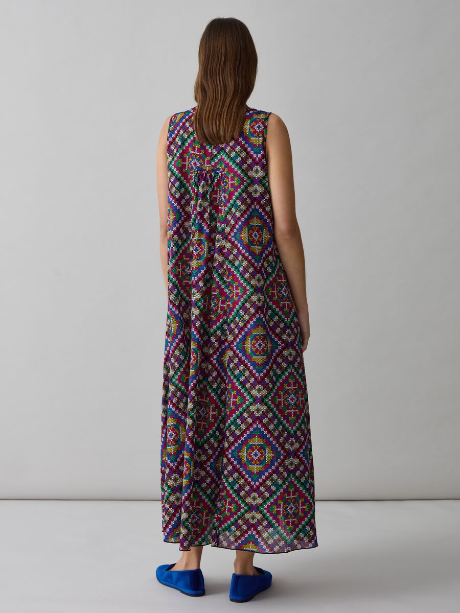 Midi dress with V neck and print_2