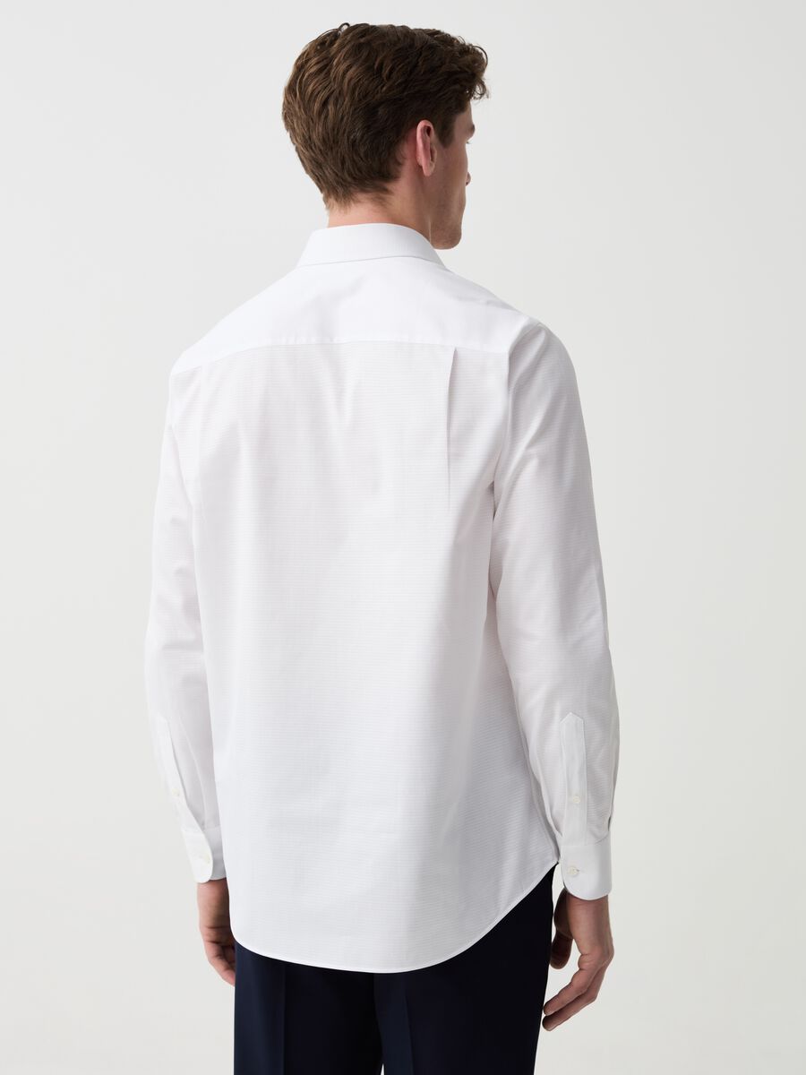 Camisa regular fit de algodón doble torsión_2