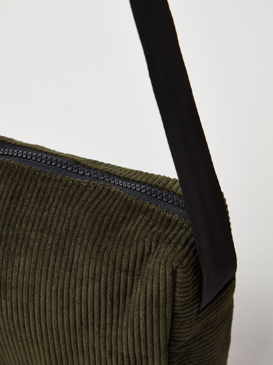 Shoulder bag in velvet_2