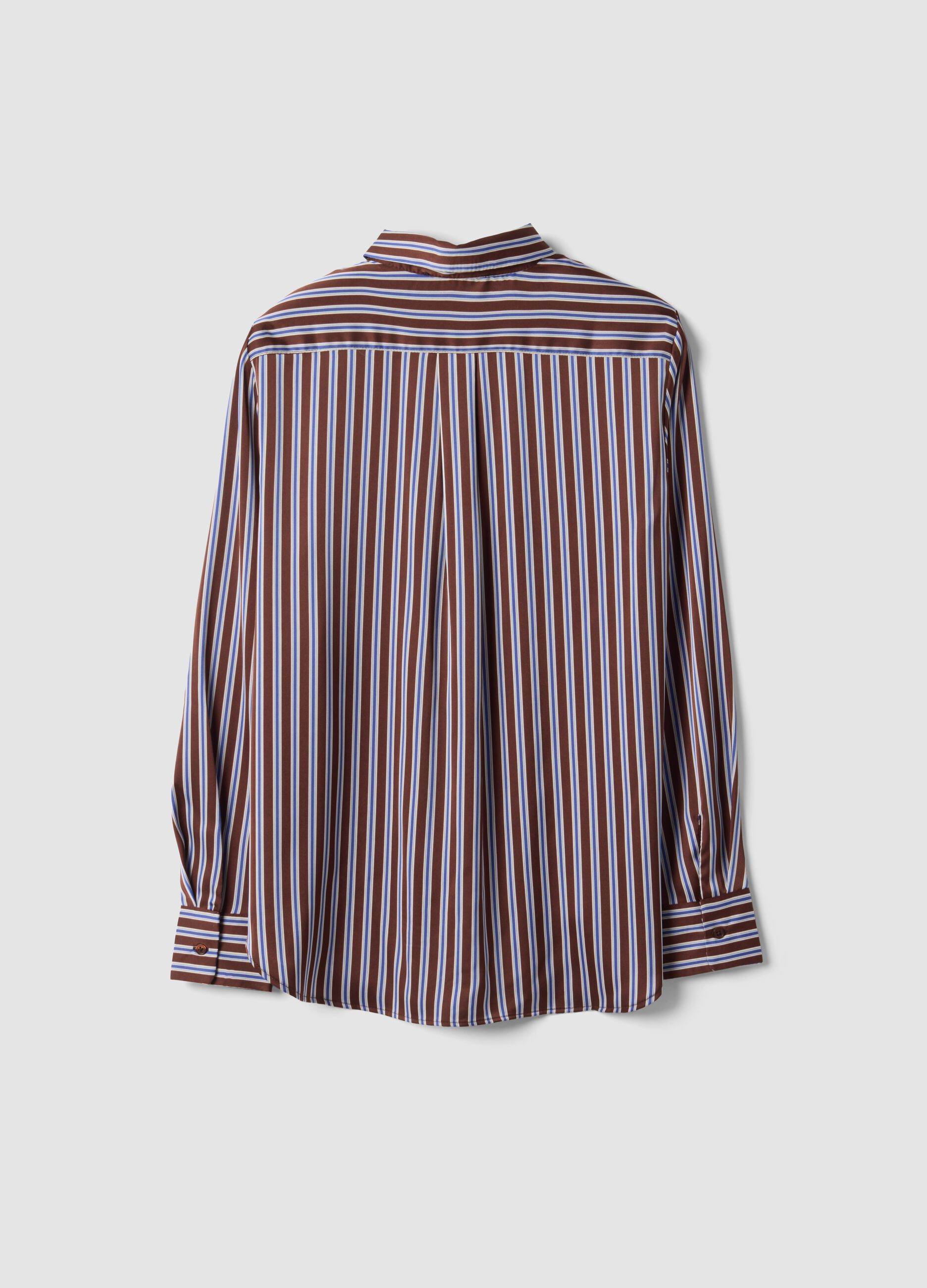 Camicia multicolor in tessuto elasticizzato a righe regular fit