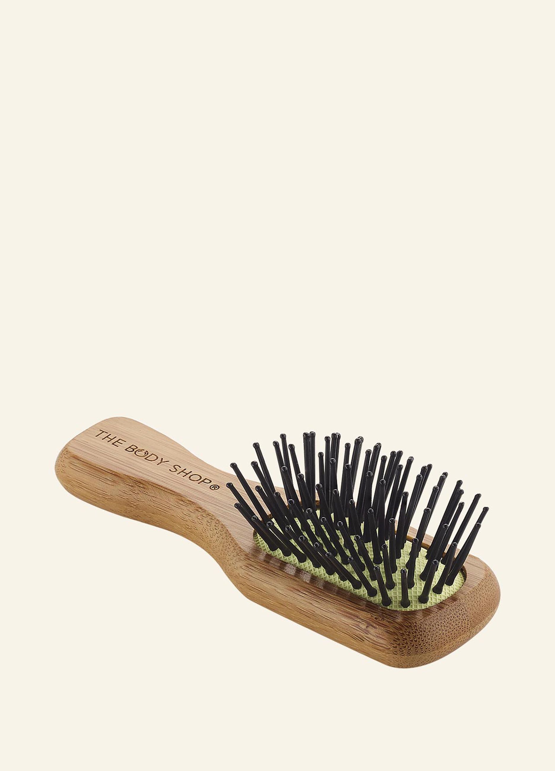 Cepillo para el pelo mini de bambú The Body Shop
