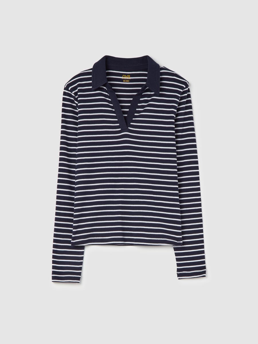 Long-sleeved T-shirt with polo neck_4