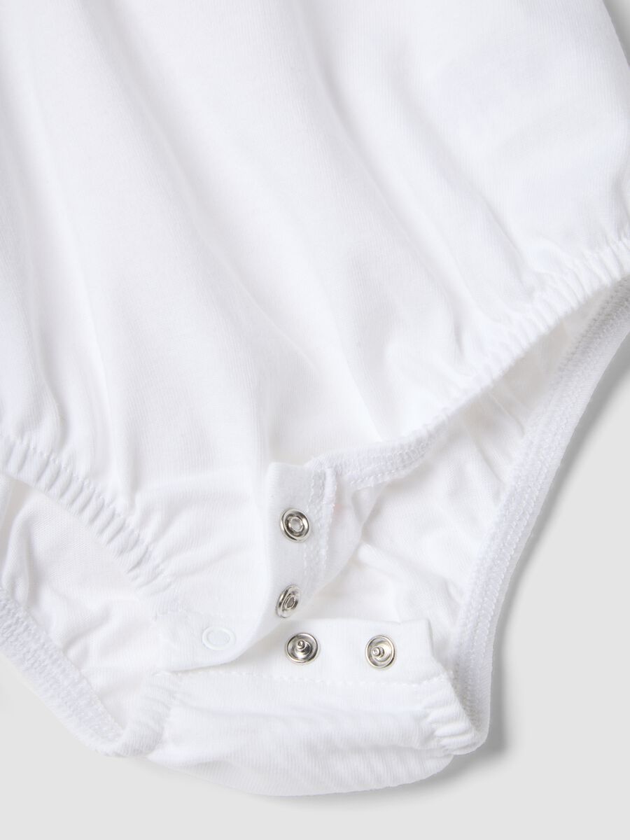 White pure cotton infant onesie featuring Mickey Mouse_2