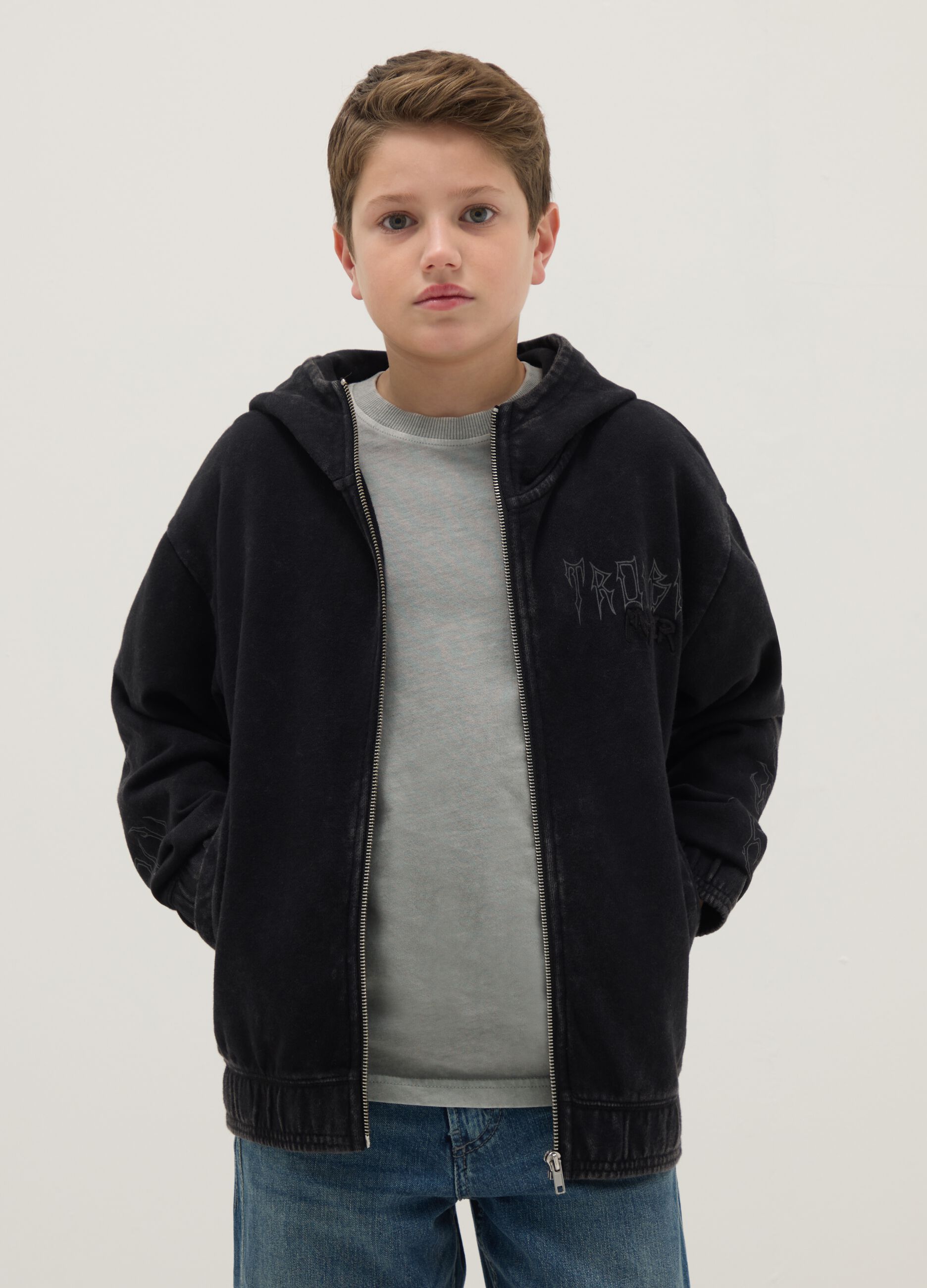 Sweatshirt com Capuz de Algod&atilde;o Puro Preto para Rapazes, Corte Regular com Fecho