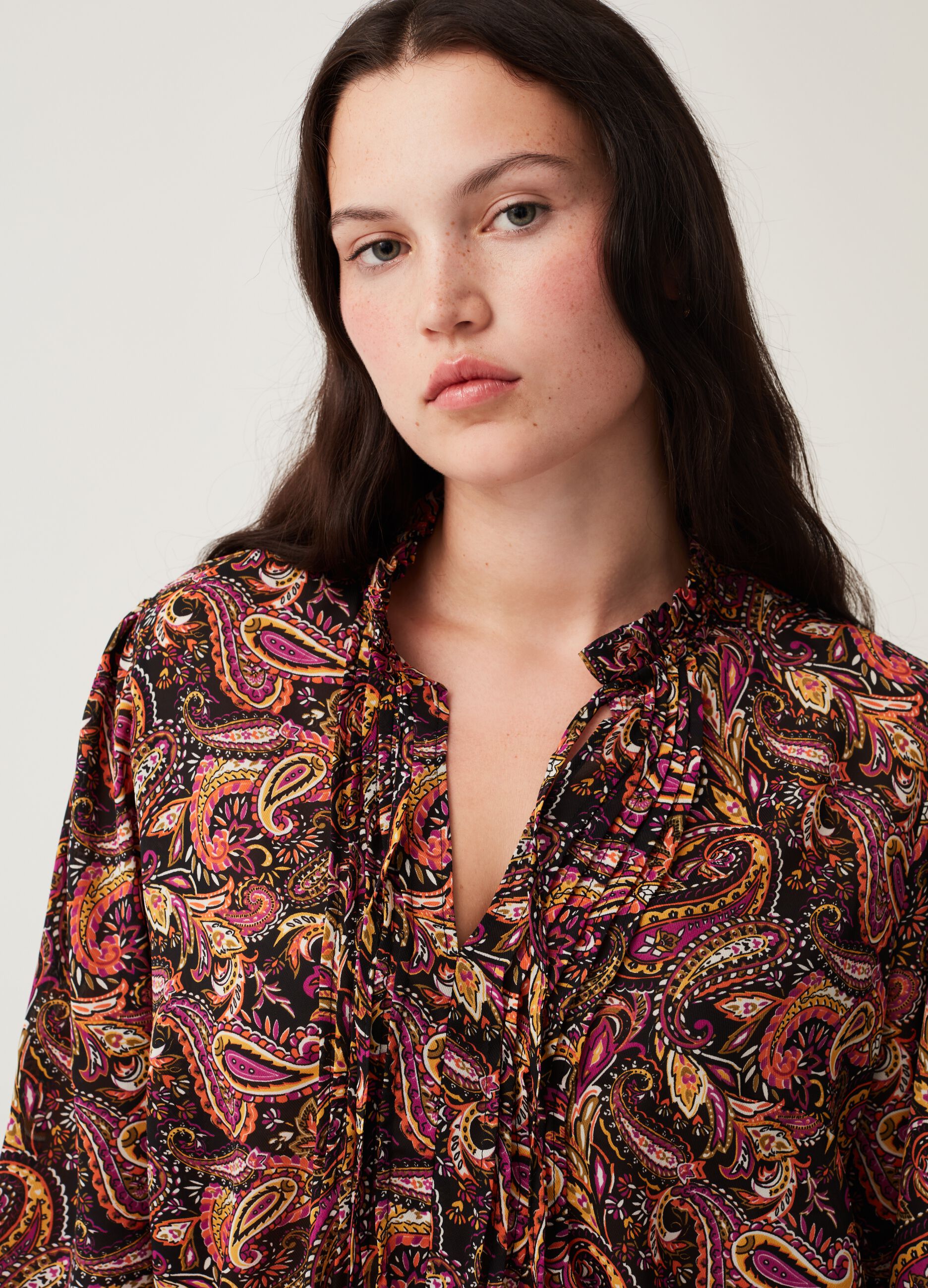 Curvy MYA blouse with print and ties