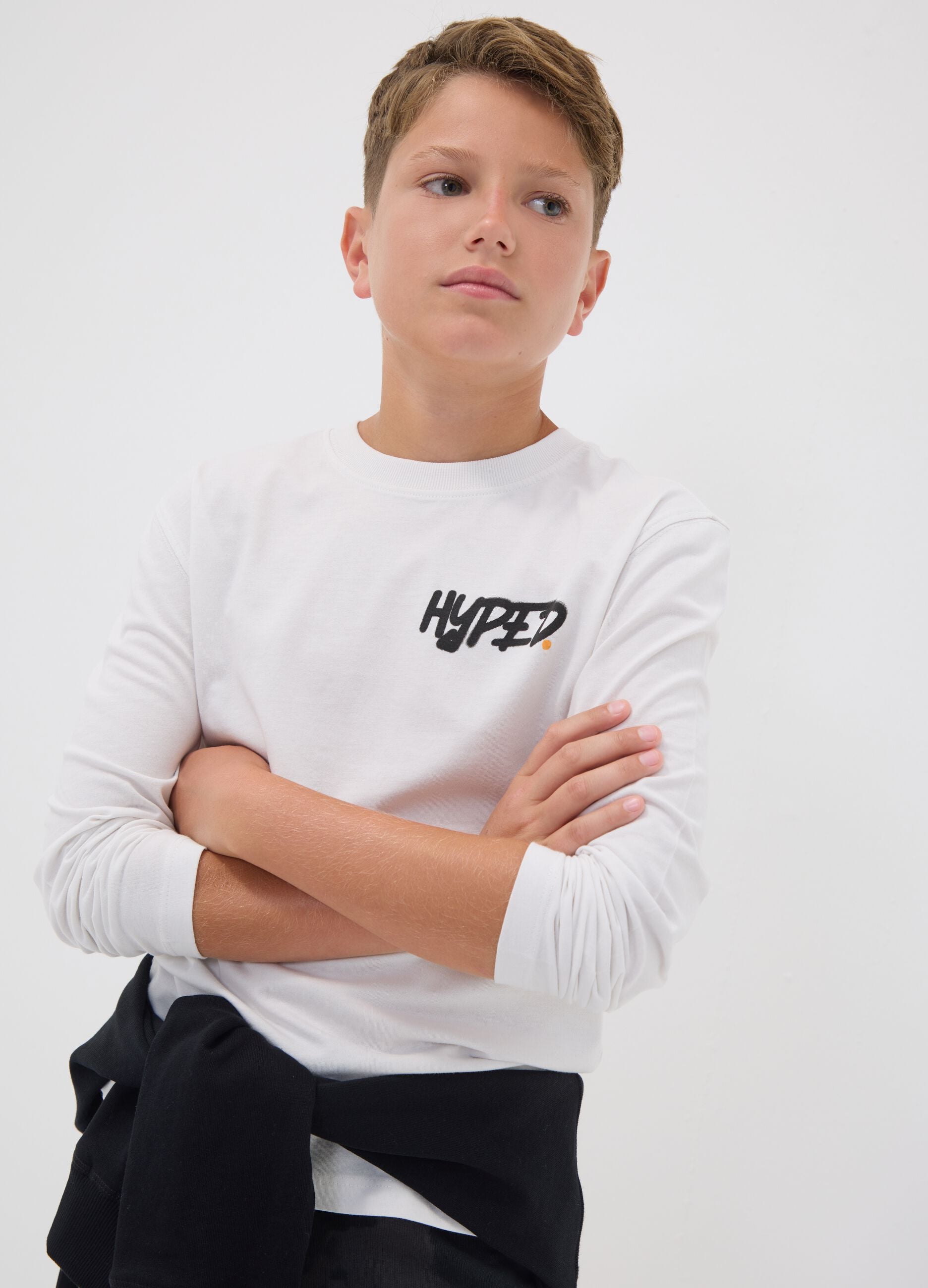 White pure organic cotton T-shirt with "Hyped" print for boys