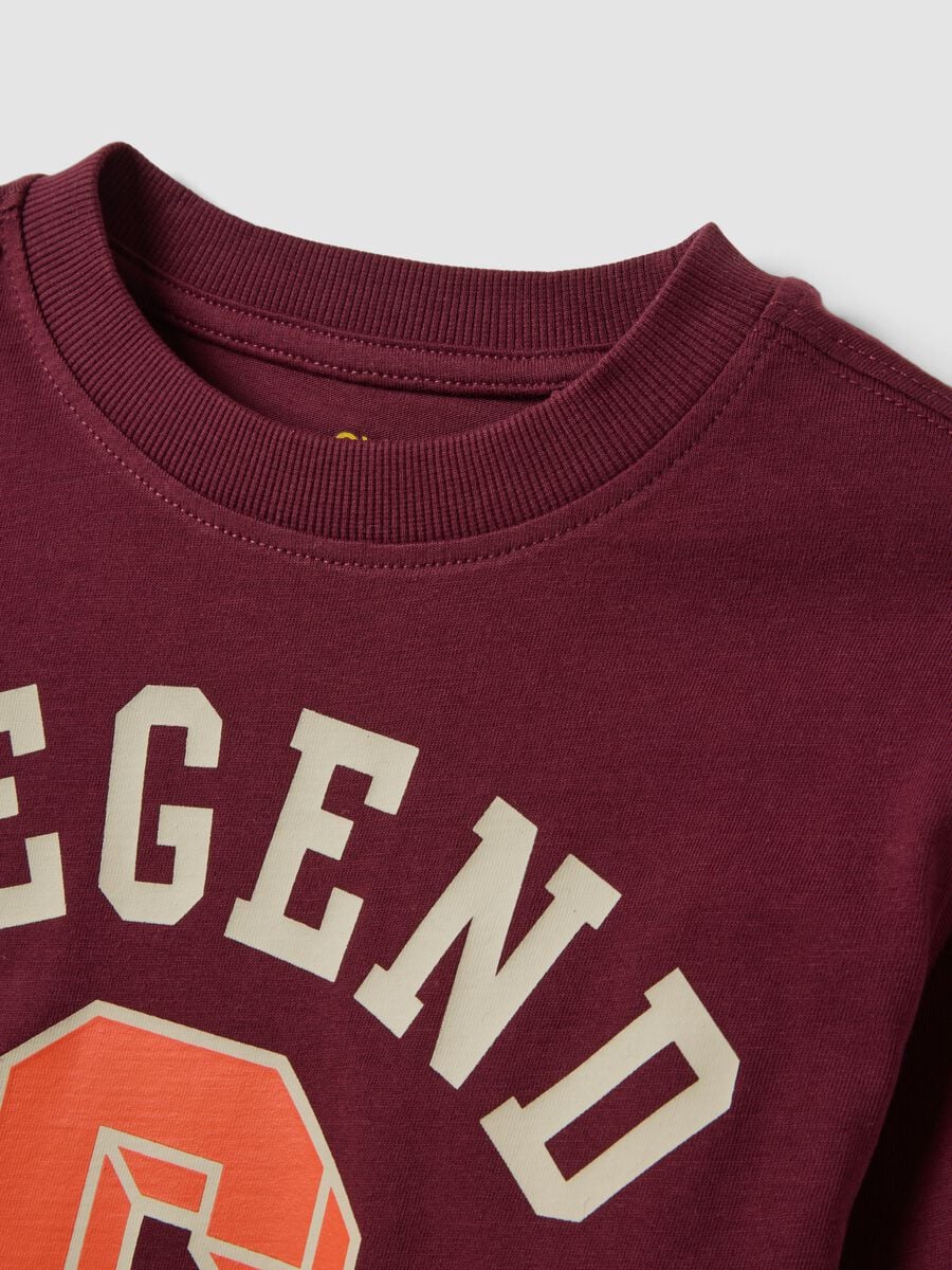 T-shirt roxa em algod&atilde;o org&acirc;nico puro com gola redonda_2