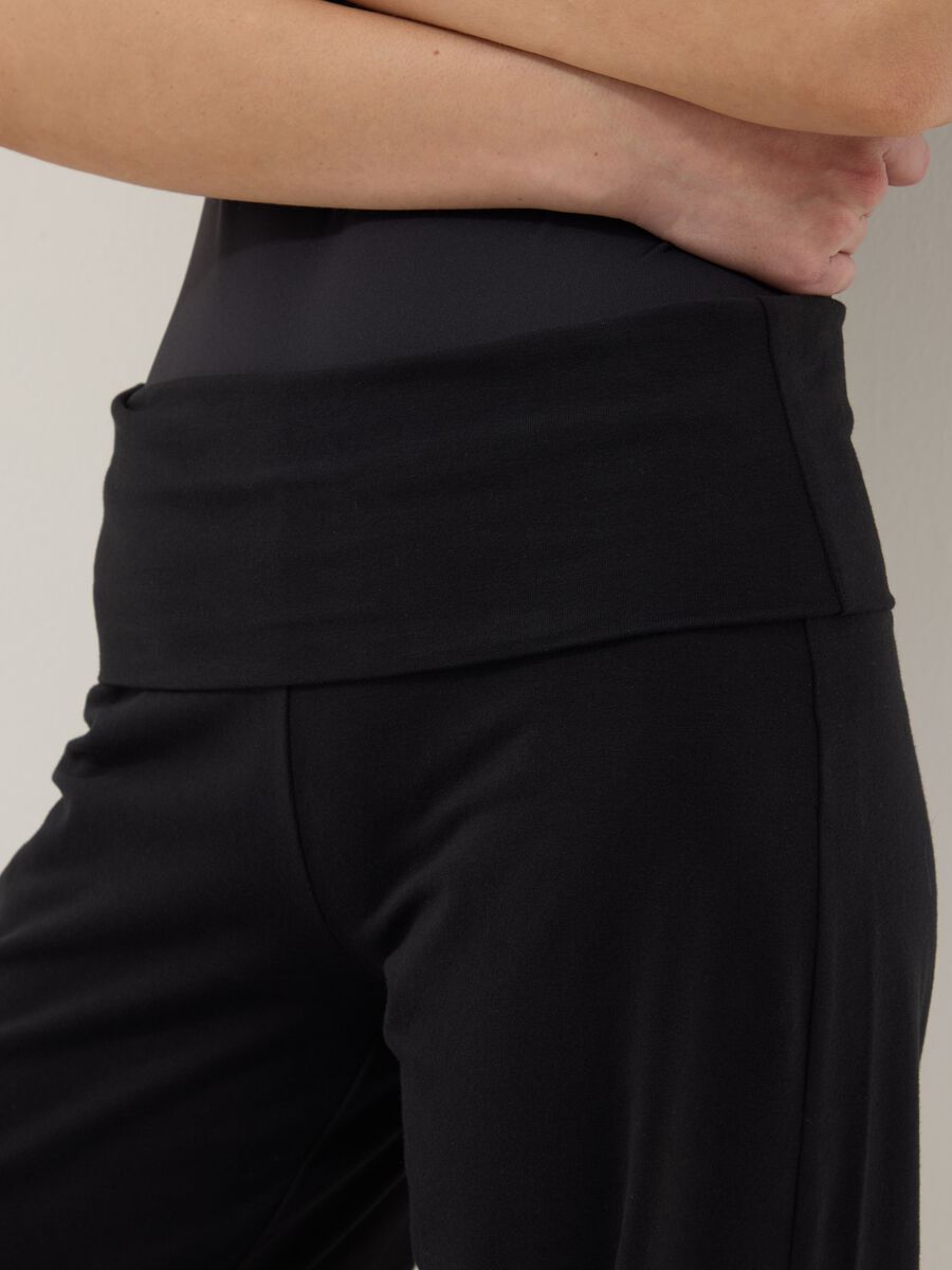 Schwarz elastische Baumwolljogginghose mit weitem Bein_3