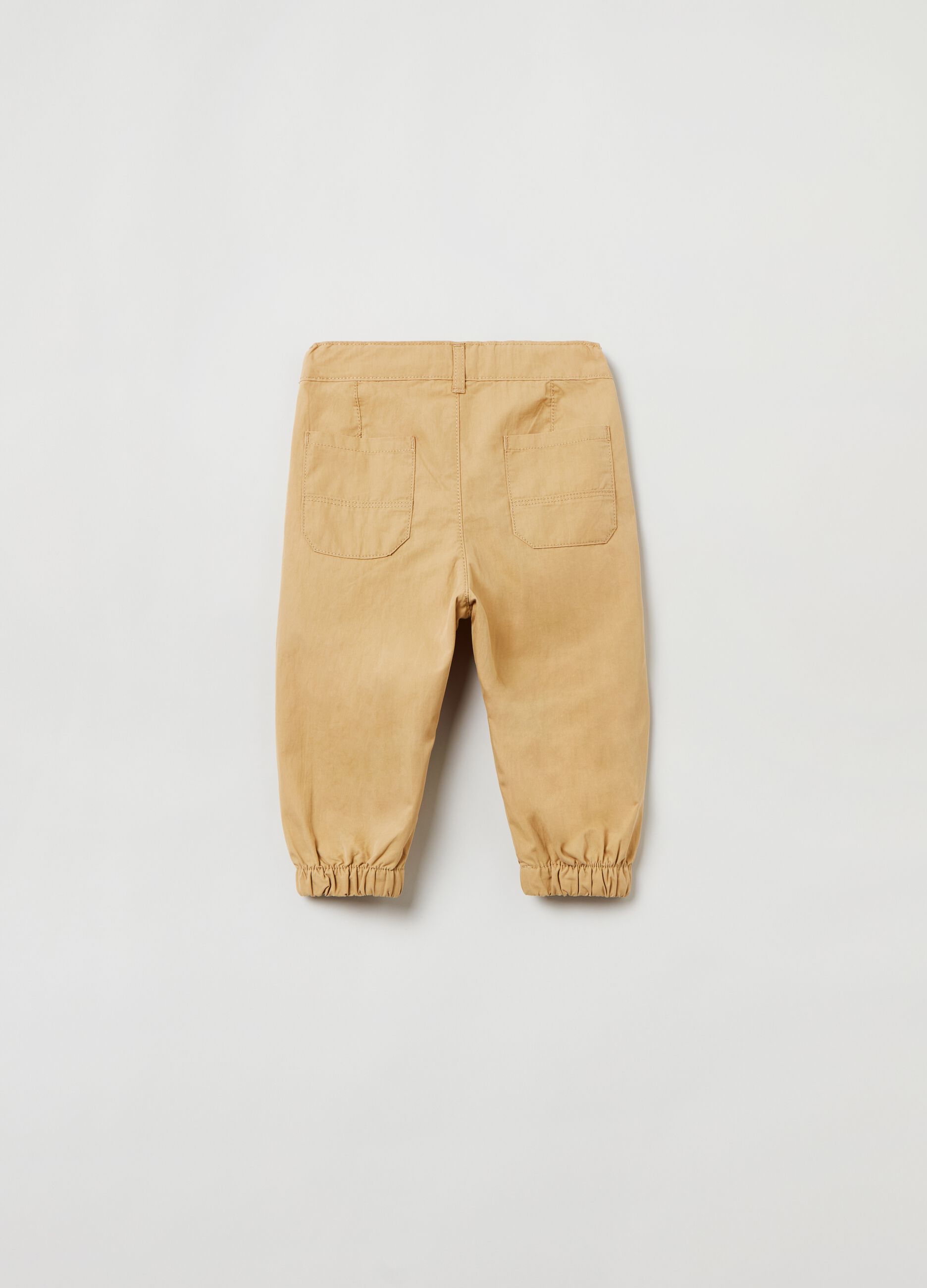 Pantalón de popelina en color liso