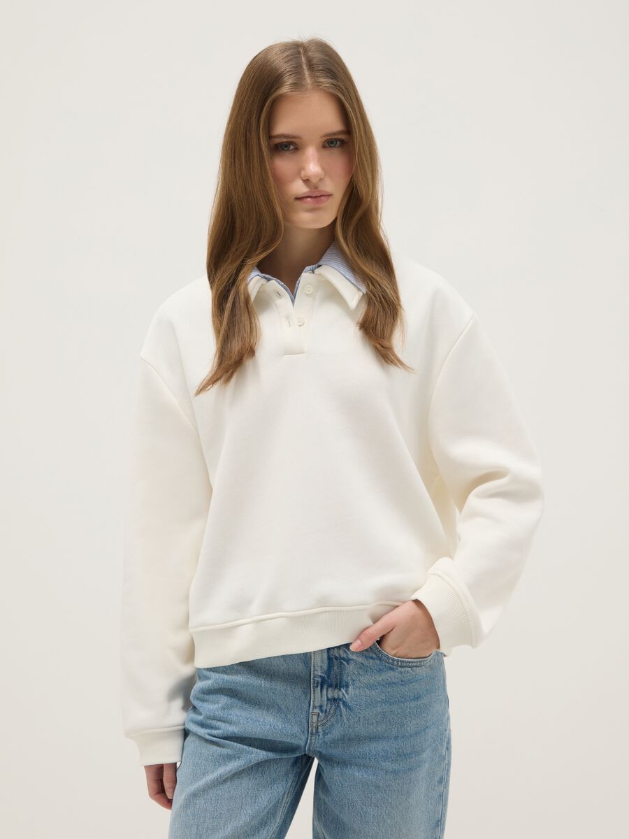 White cotton blend regular fit sweater with contrast collar_0