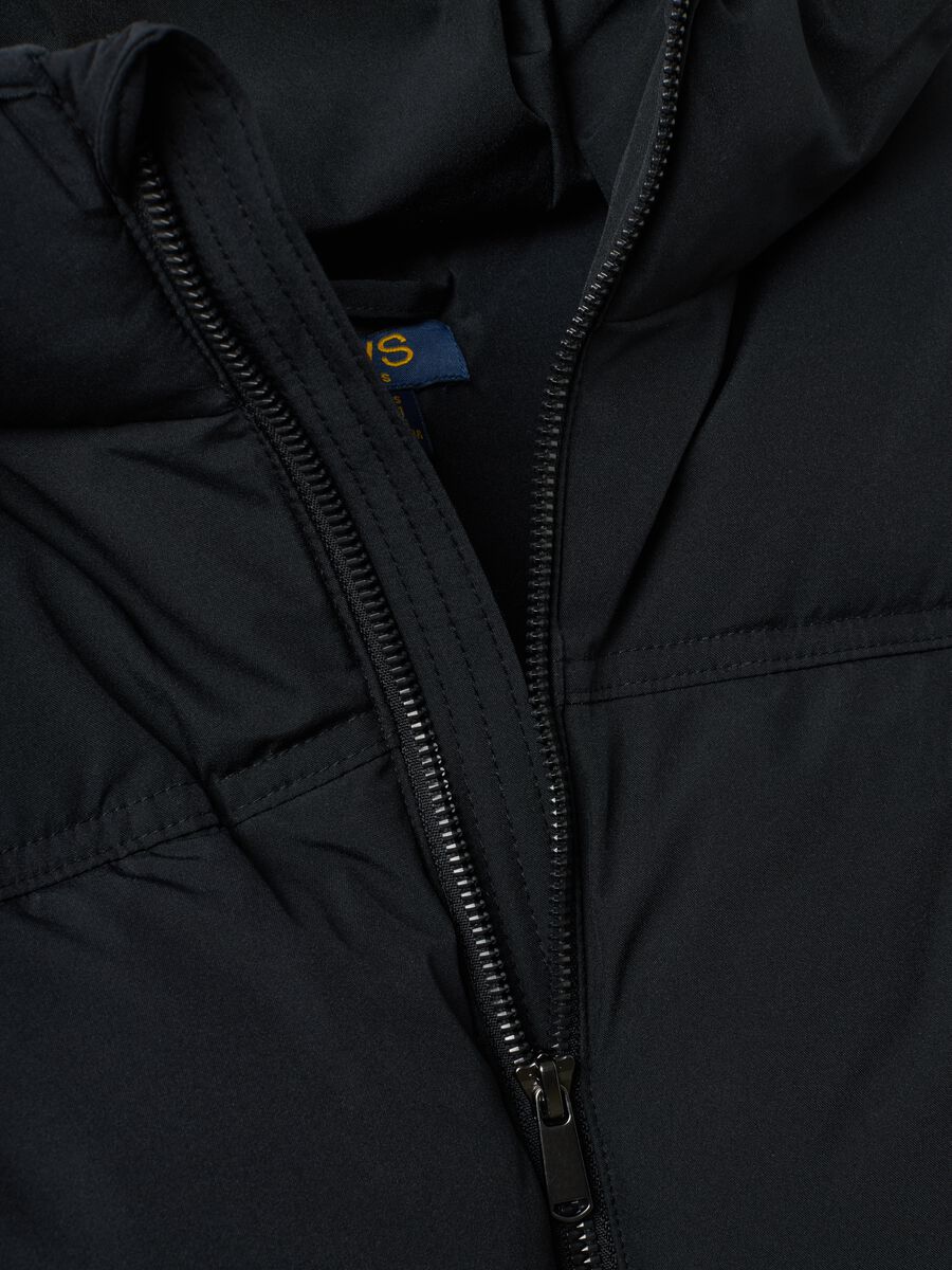 Black padded hooded jacket with water-resistant zip, oversized fit_1
