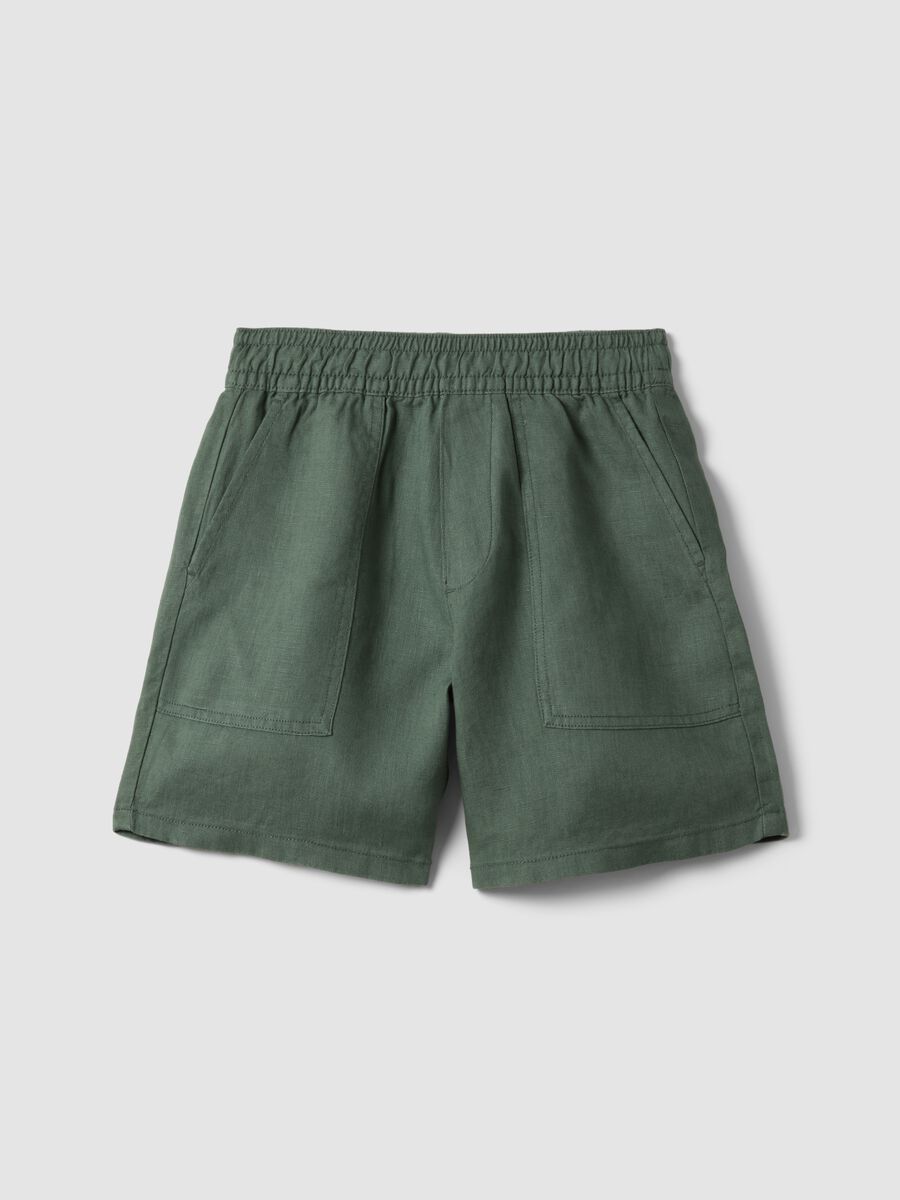 Green pure linen baggy fit cargo shorts for boys_3