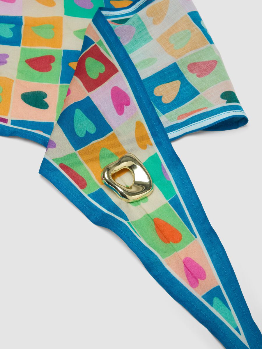 Len&ccedil;o multicolor em algod&atilde;o puro com estampado de cora&ccedil;&otilde;es_2