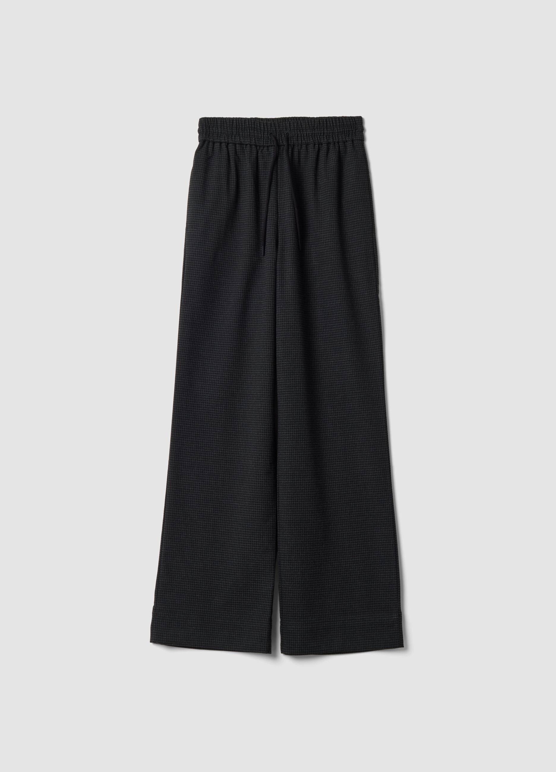 &Mu;&alpha;ύ&rho;&omicron;-&gamma;&kappa;&rho;&iota; wide leg joggers &alpha;&pi;ό &epsilon;&lambda;&alpha;&sigma;&tau;&iota;&kappa;ό &mu;&epsilon;ί&gamma;&mu;&alpha; &beta;&iota;&sigma;&kappa;ό&zeta;&eta;&sigmaf; &mu;&epsilon; &sigma;&chi;έ&delta;&iota;&omicron;
