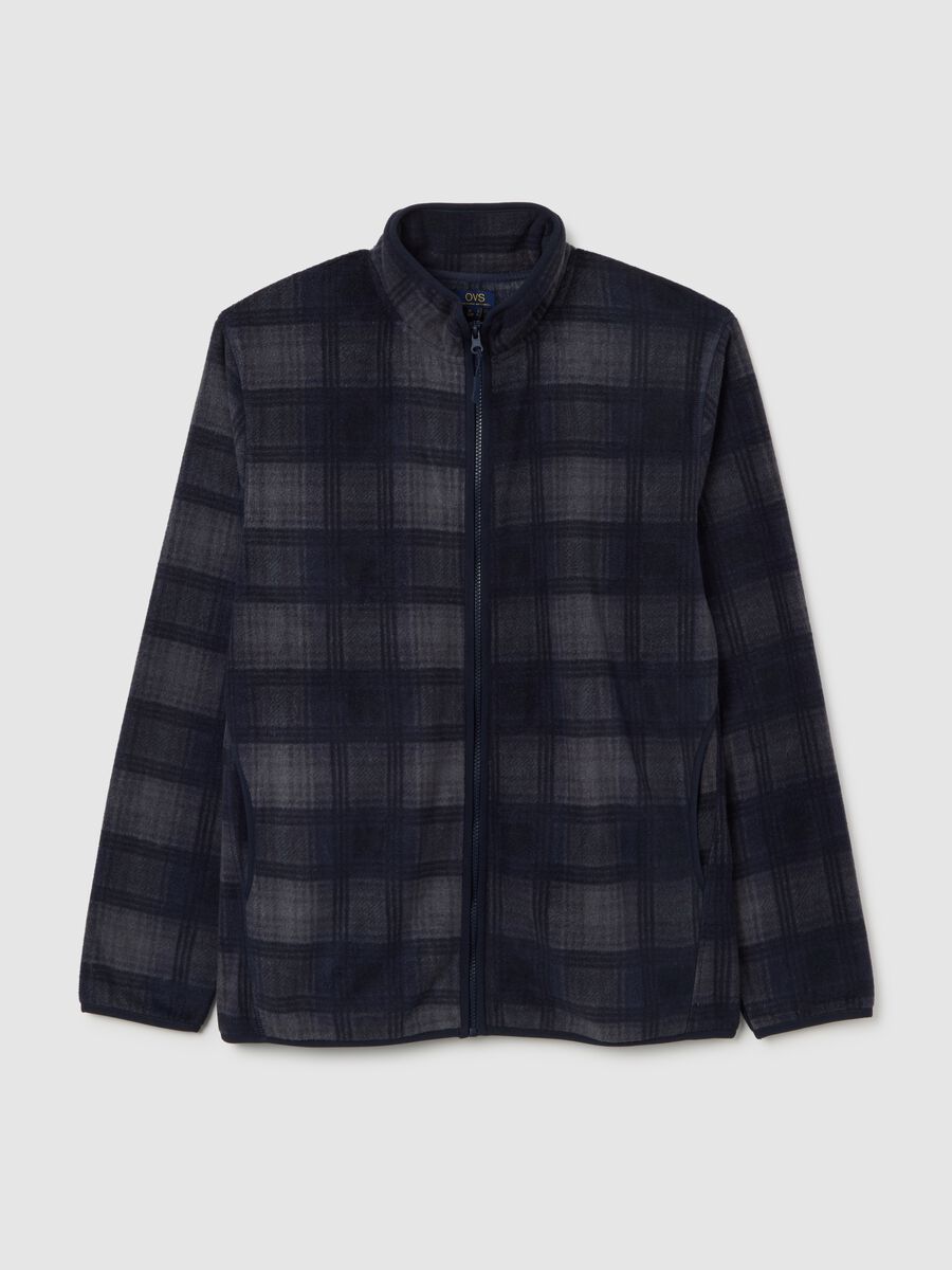 Blaue Wolljacke mit hoher Hals und Karo und Reißverschluss_4