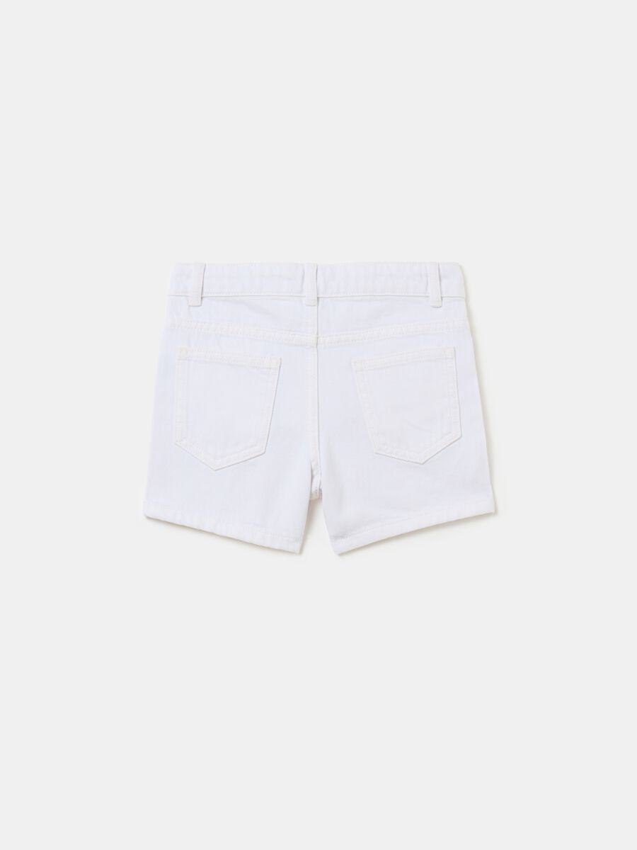 Cotton shorts with floral embroidery_5