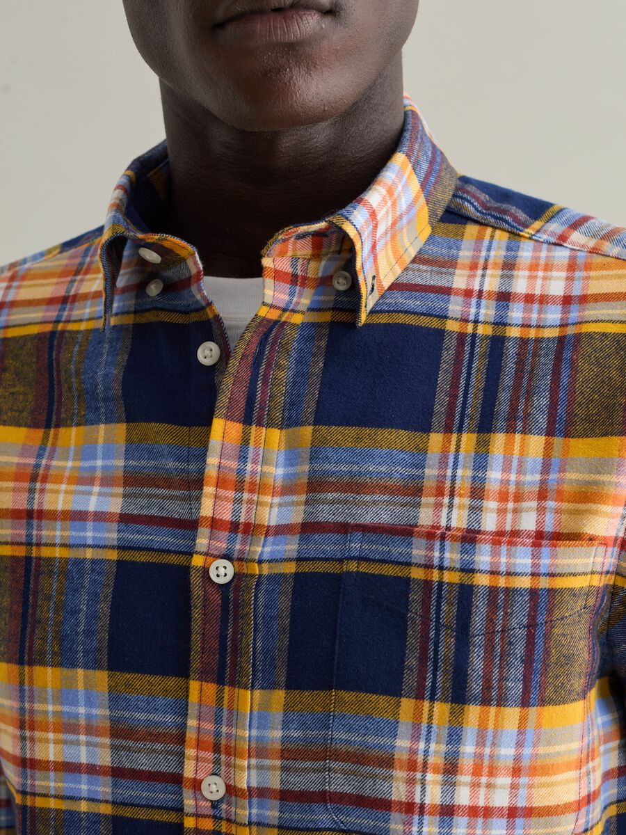 Flannel shirt with check pattern_2