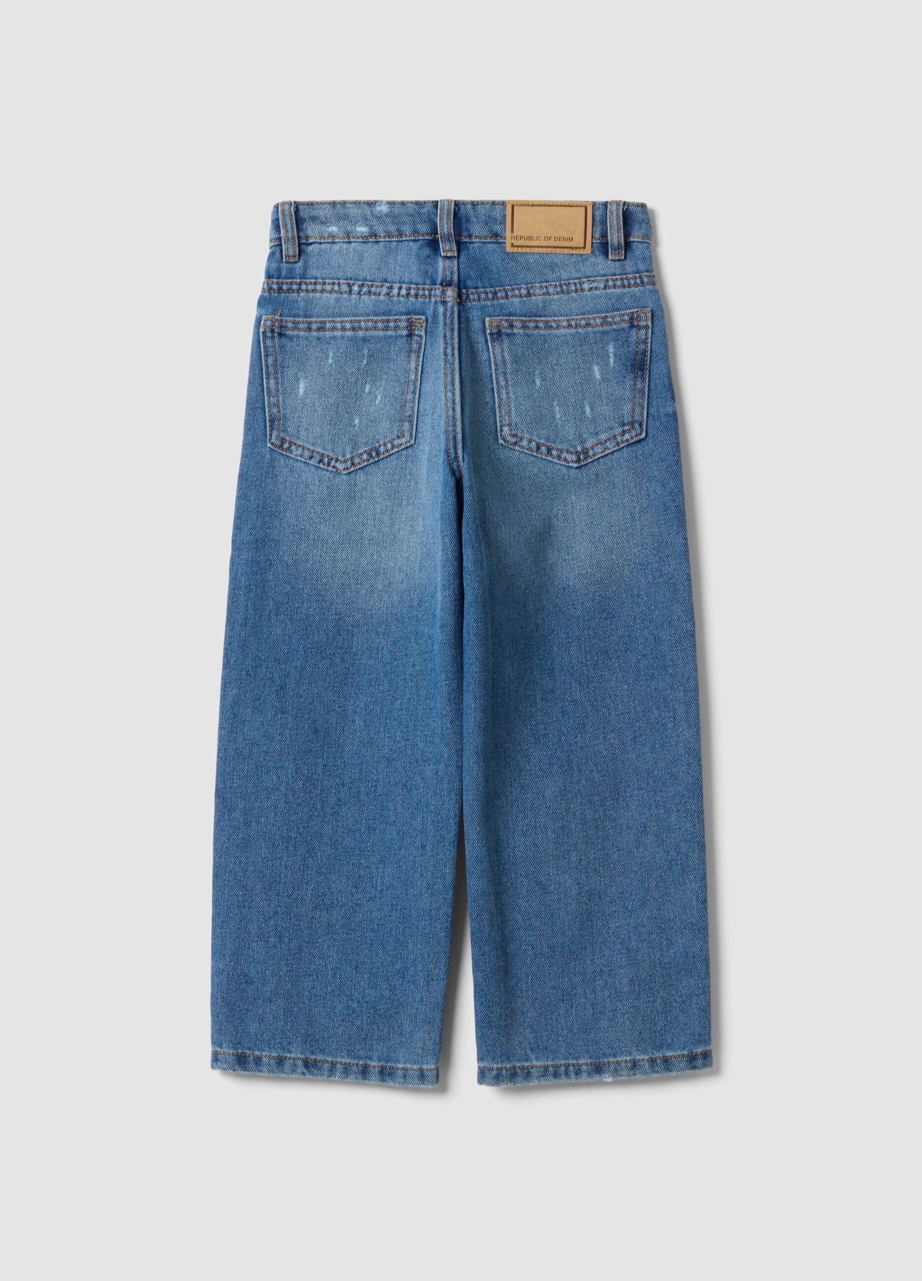 Jeans blu over fit in misto cotone e viscosa per bambino