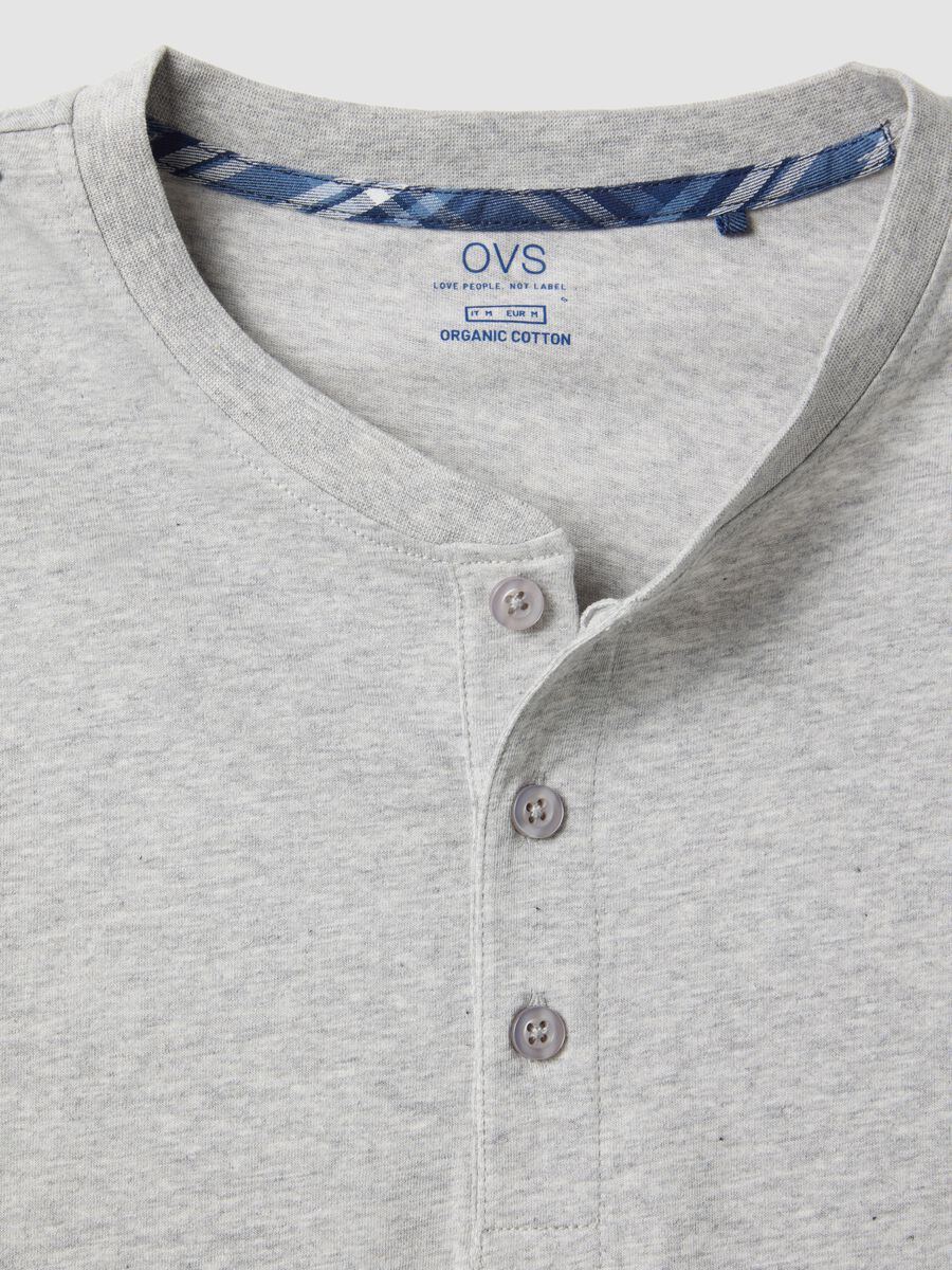 &Kappa;&omicron;&nu;&tau;ή &Pi;&iota;&tau;&zeta;ά&mu;&alpha; &Pi;&omicron;&lambda;ύ&chi;&rho;&omega;&mu;&eta; &alpha;&pi;ό &Kappa;&alpha;&theta;&alpha;&rho;ό &Beta;&alpha;&mu;&beta;ά&kappa;&iota; &mu;&epsilon; &Kappa;&alpha;&nu;&omicron;&nu;&iota;&kappa;ή &Epsilon;&phi;&alpha;&rho;&mu;&omicron;&gamma;ή_1