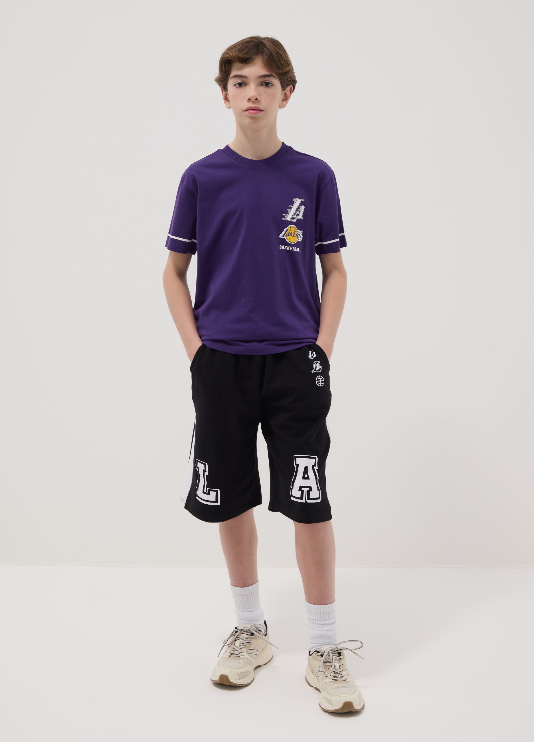 Jungen-Multicolor-Set aus reiner Baumwolle mit Lakers-Drucken, normale Passform