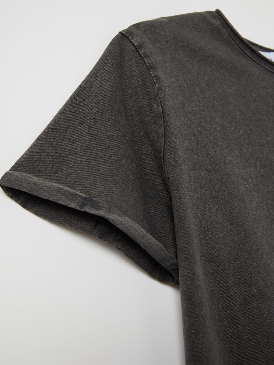 Cotton T-shirt with round neck_5