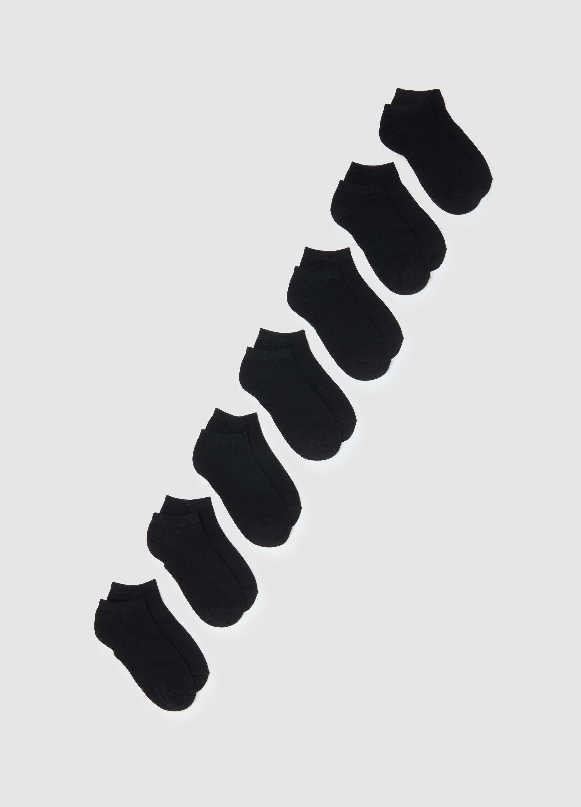 Multipack of black stretch cotton socks with a snug fit