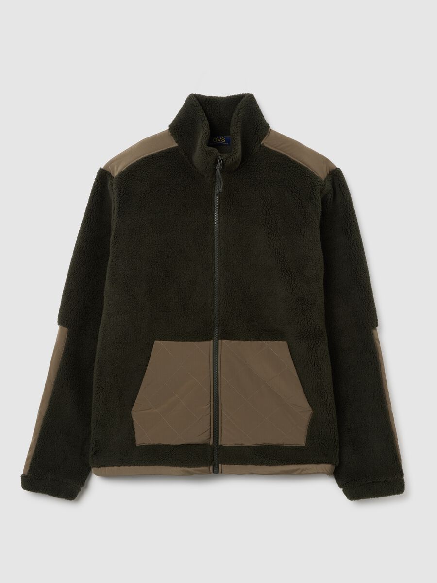 Green sweatshirt with high collar and regular fit pockets with zip_4