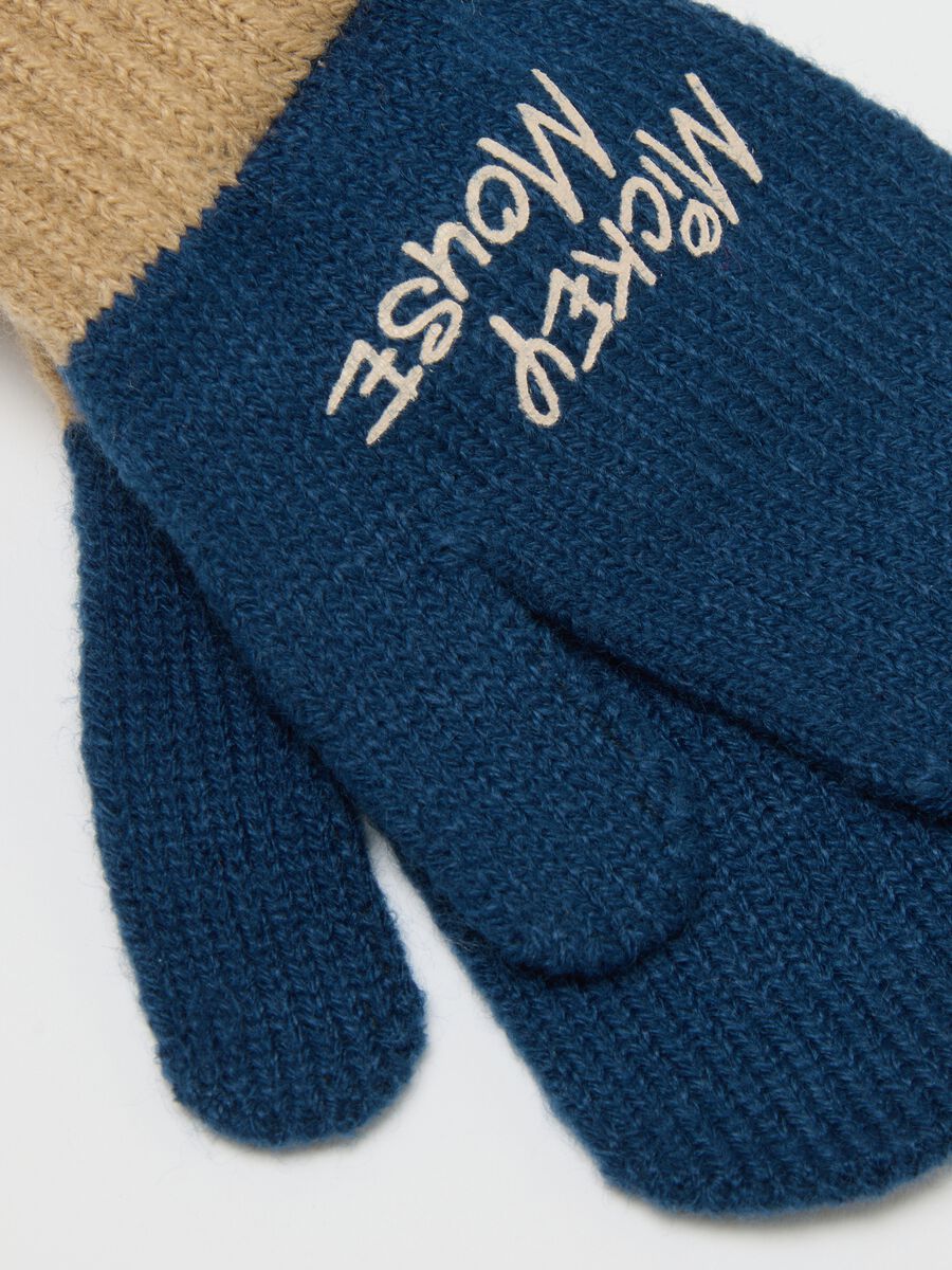 Blue gloves for children_2