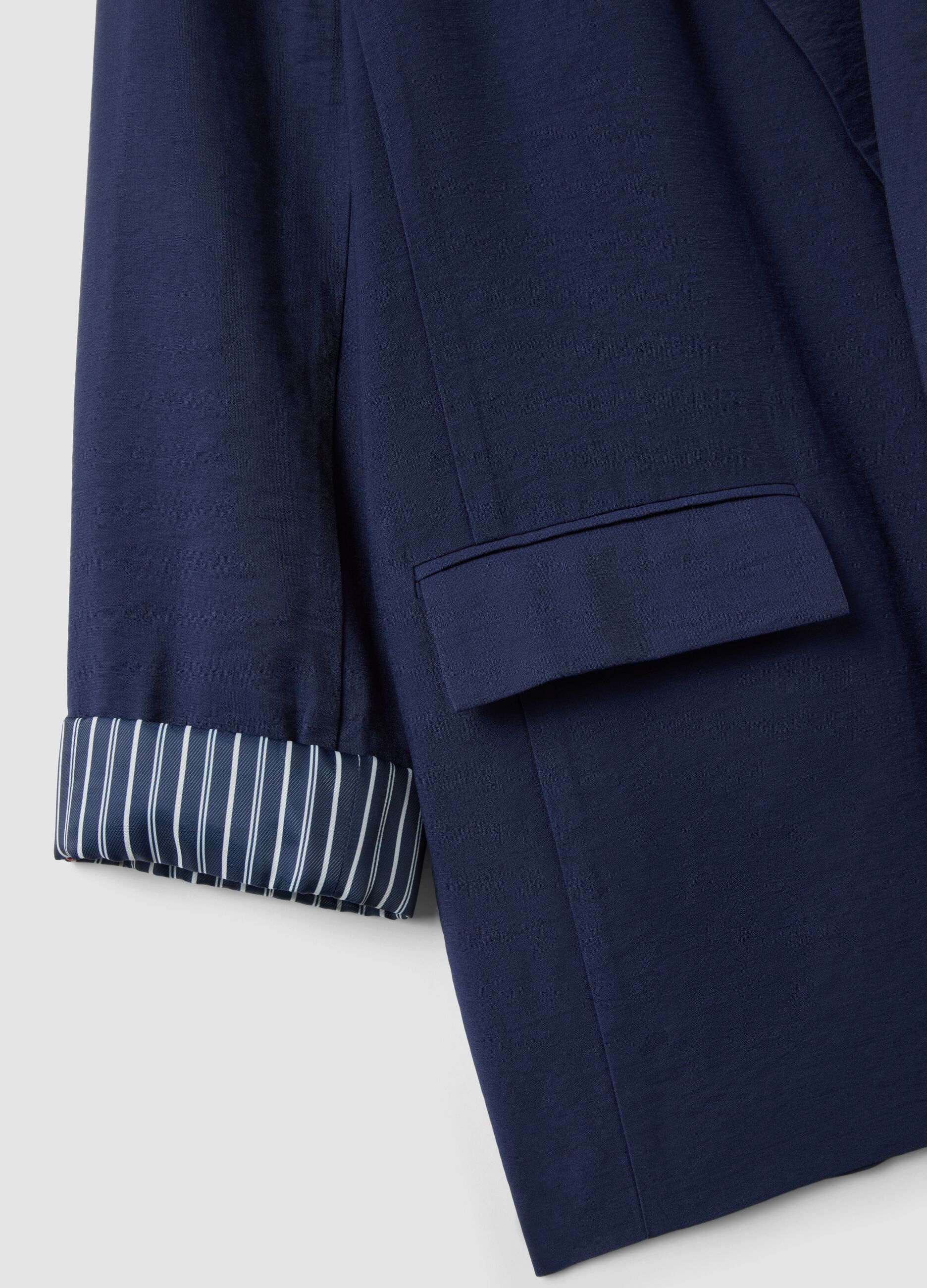 Regular Fit Blazer aus blauem Viskose-Mischgewebe mit gestreiften Manschetten