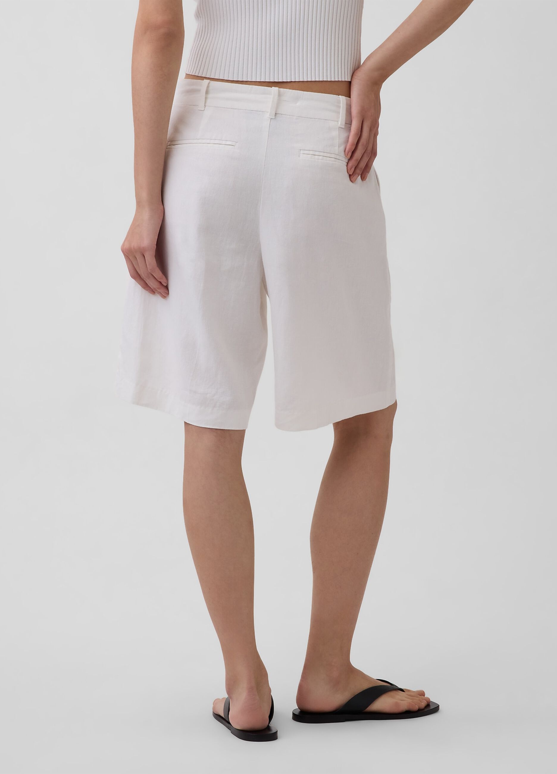 Linen and viscose blend shorts