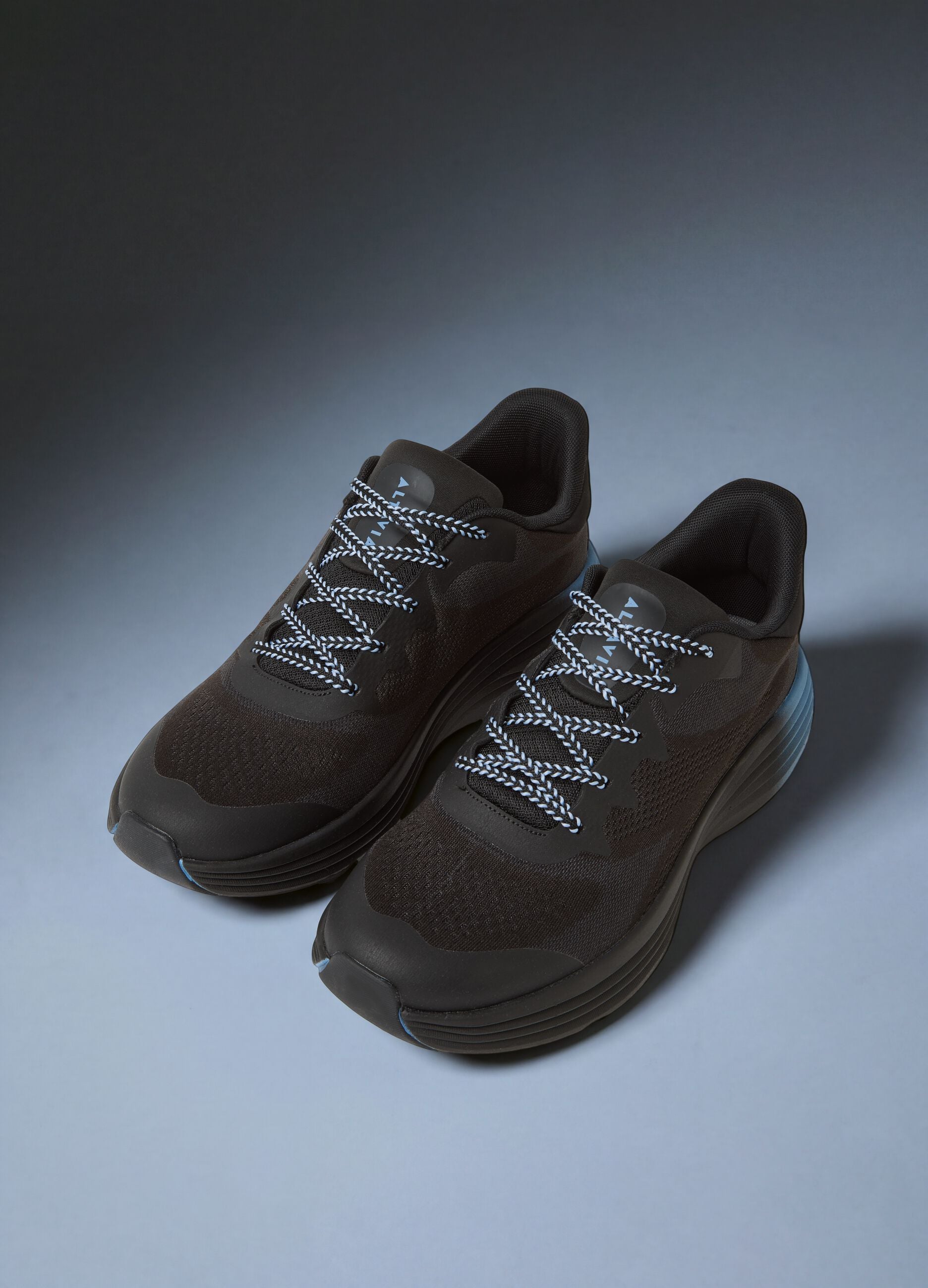 ALTAVIA Non-Slip Rubber Running Trainers