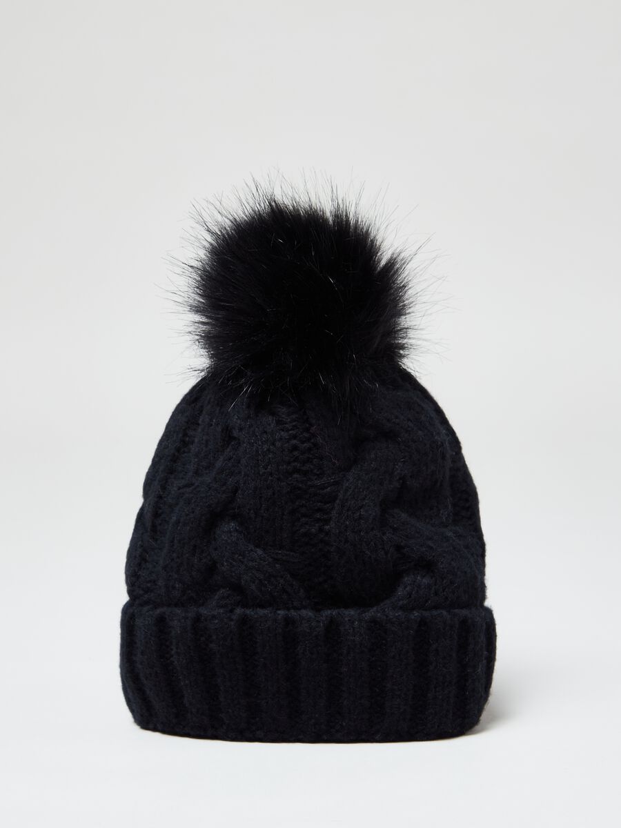 Cable knit beanie with pompom_2