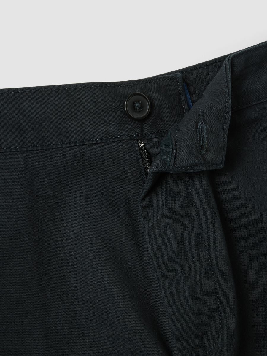 Schwarze Shorts aus reiner Baumwolle_5