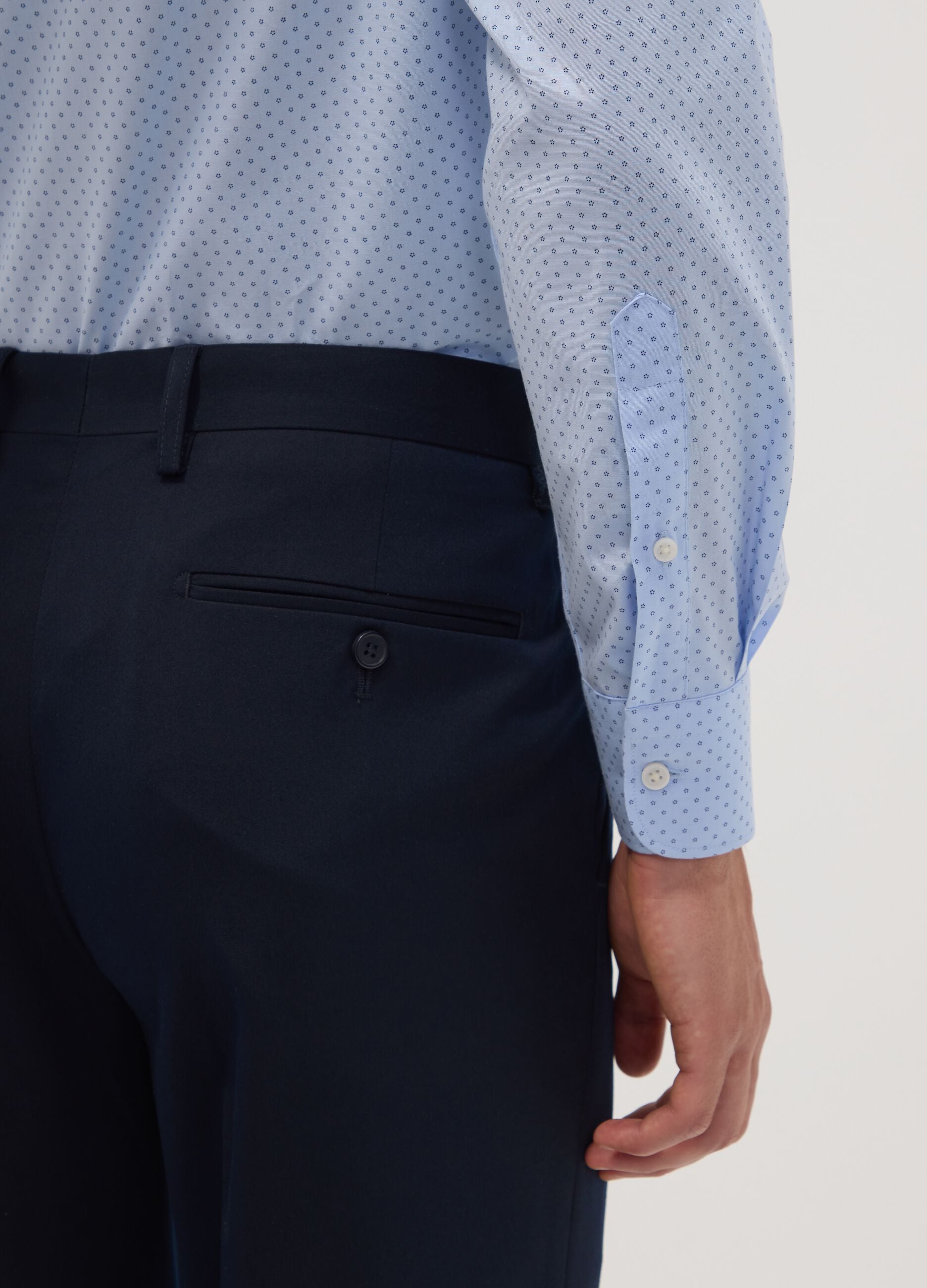 Light blue stretch cotton poplin shirt with spread collar