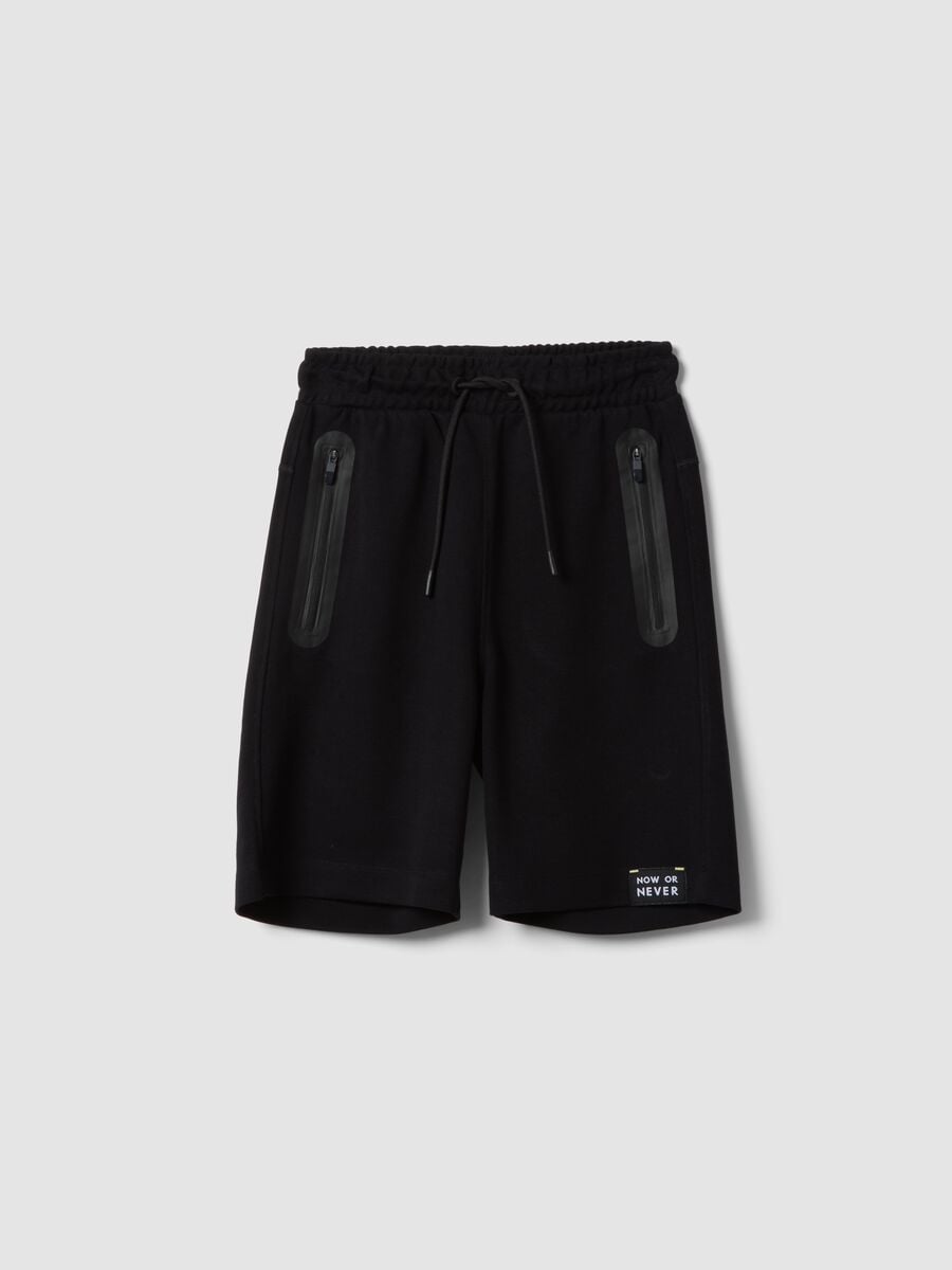 Black cotton-blend shorts with elasticated waist_3