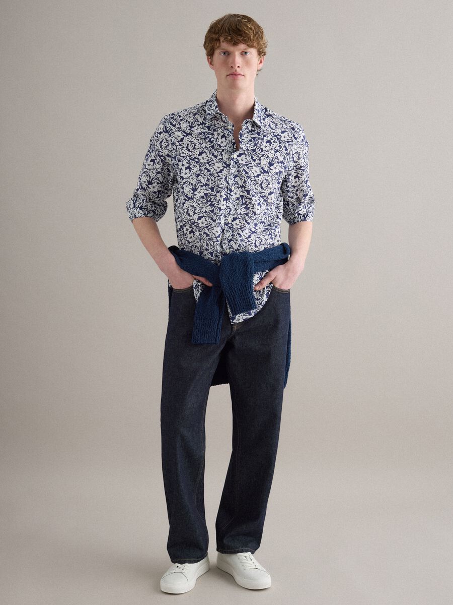 Multicolour pure cotton shirt with regular fit and floral pattern_1