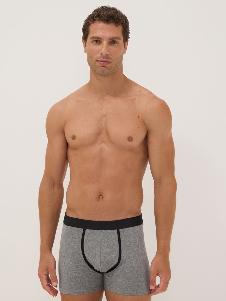 Three-pack of multicolour organic stretch cotton boxers_0
