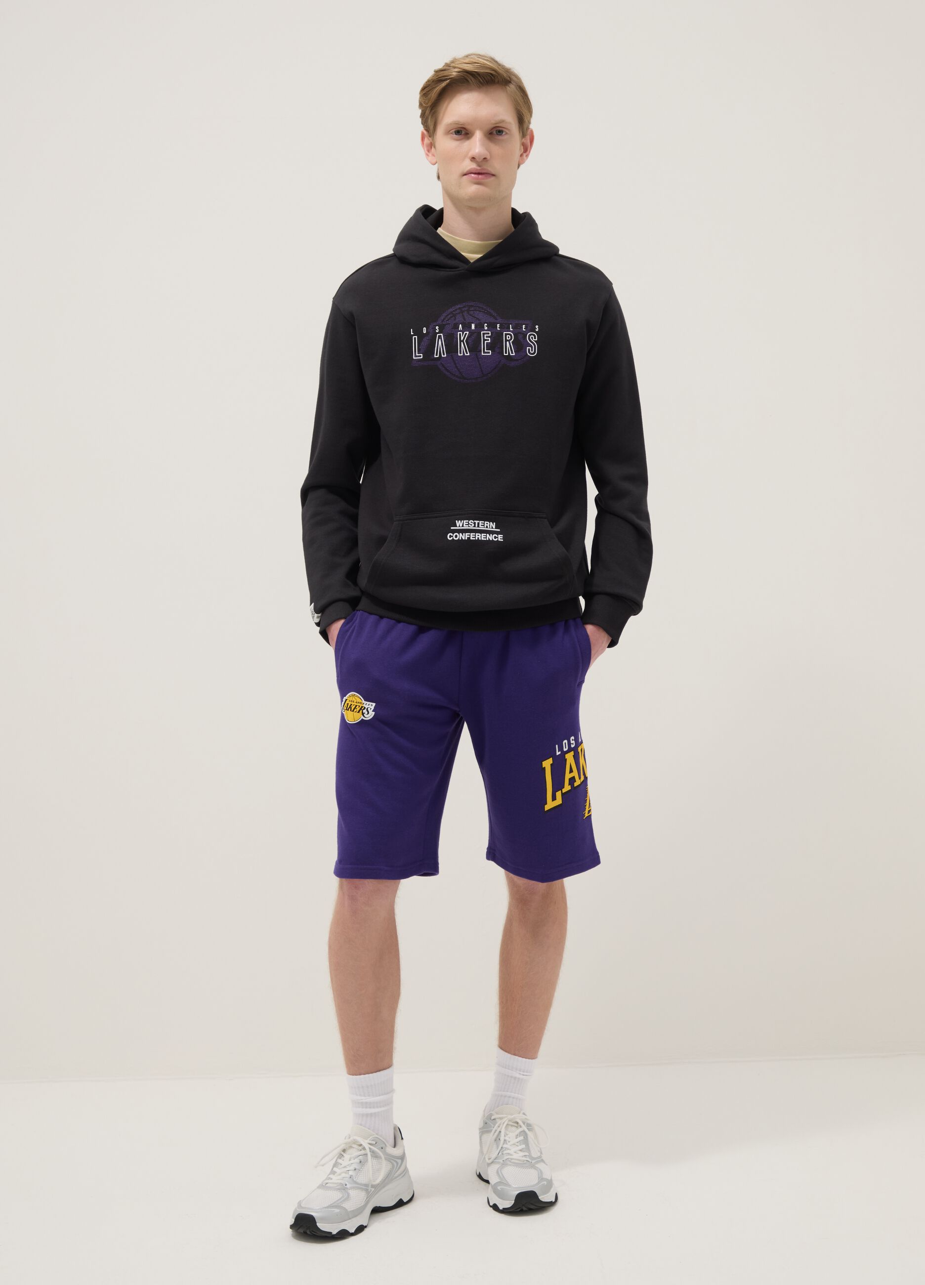 Black cotton-blend hoodie with NBA print