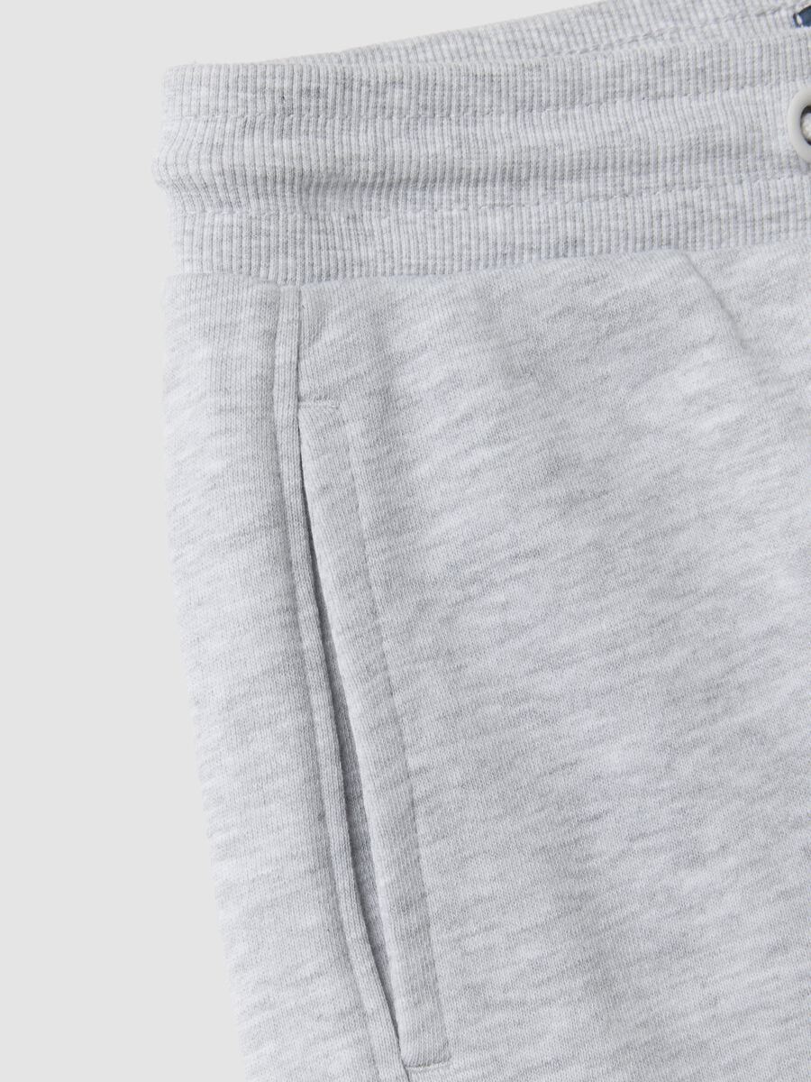 Graue Jogginghose aus Bio-Baumwolle_2