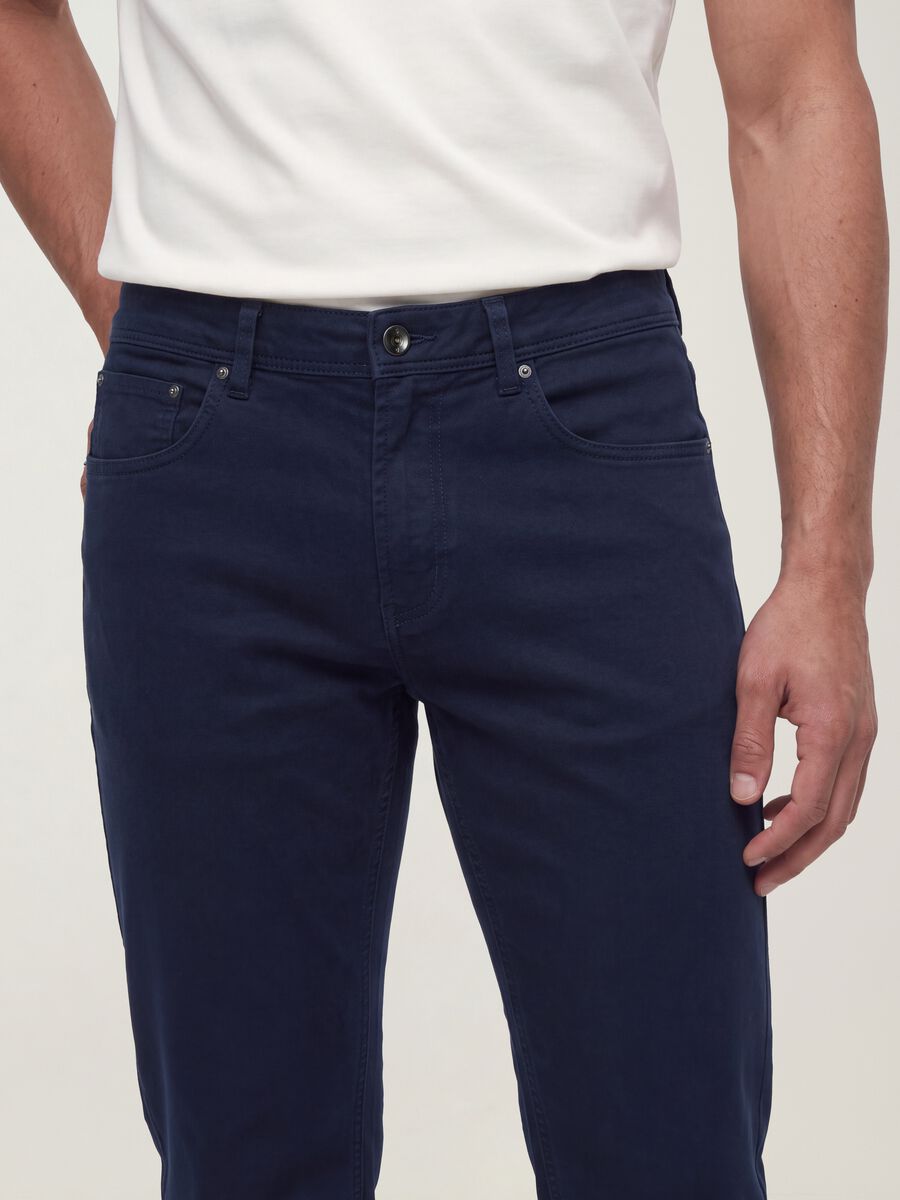 Green slim-fit stretch cotton dobby trousers_3