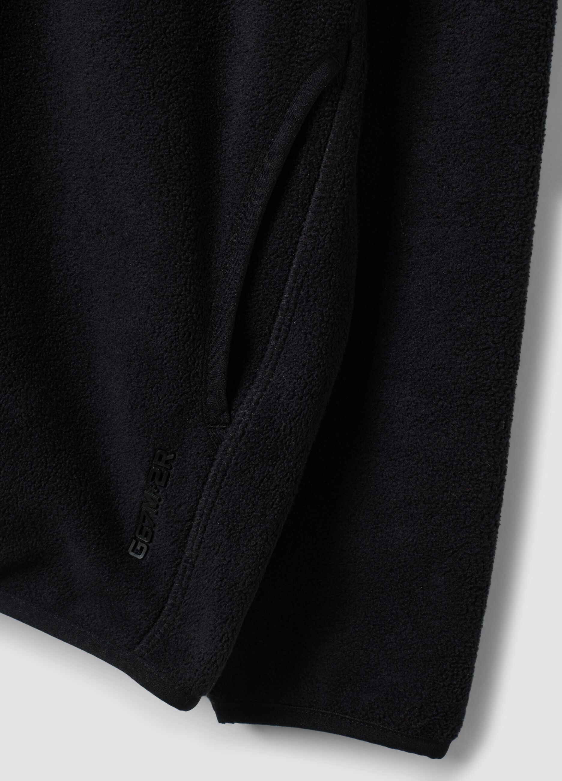 Black fleece sweatshirt with collar, regular fit